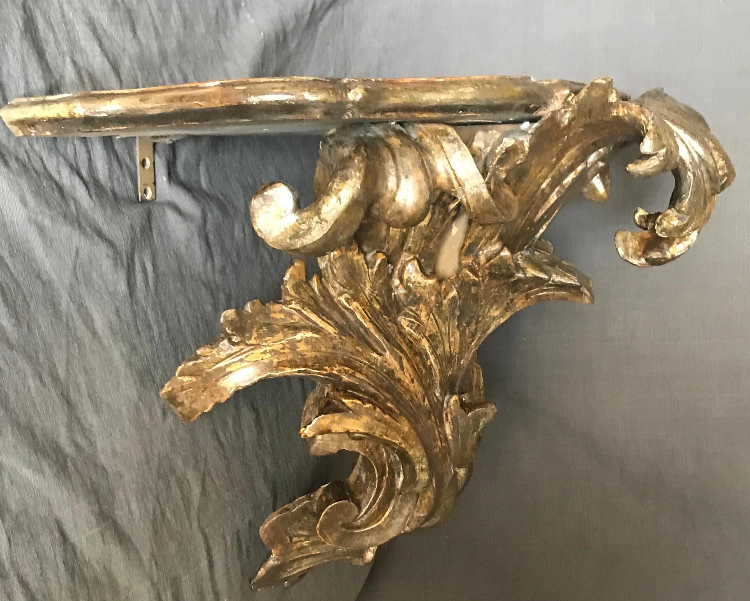 18th Century Pair Large Italian Gilt-Carved Brackets For Sale