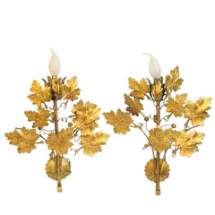 Pair of Italian Gilt Grape Leaf Wall Sconce Hollywood Regency Italy, 1960s