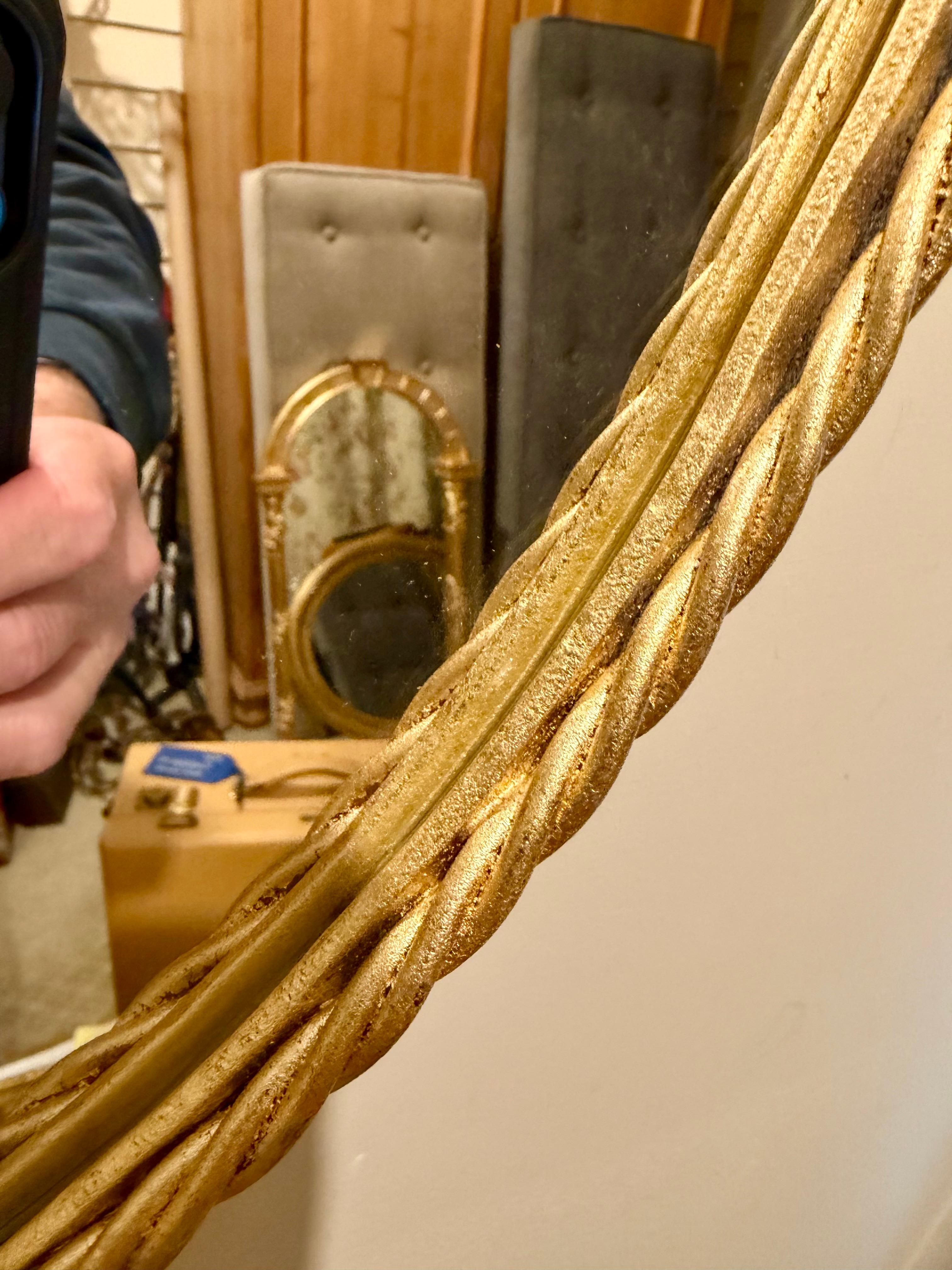 Paire de miroirs à cordes en fer doré italiens en vente 2