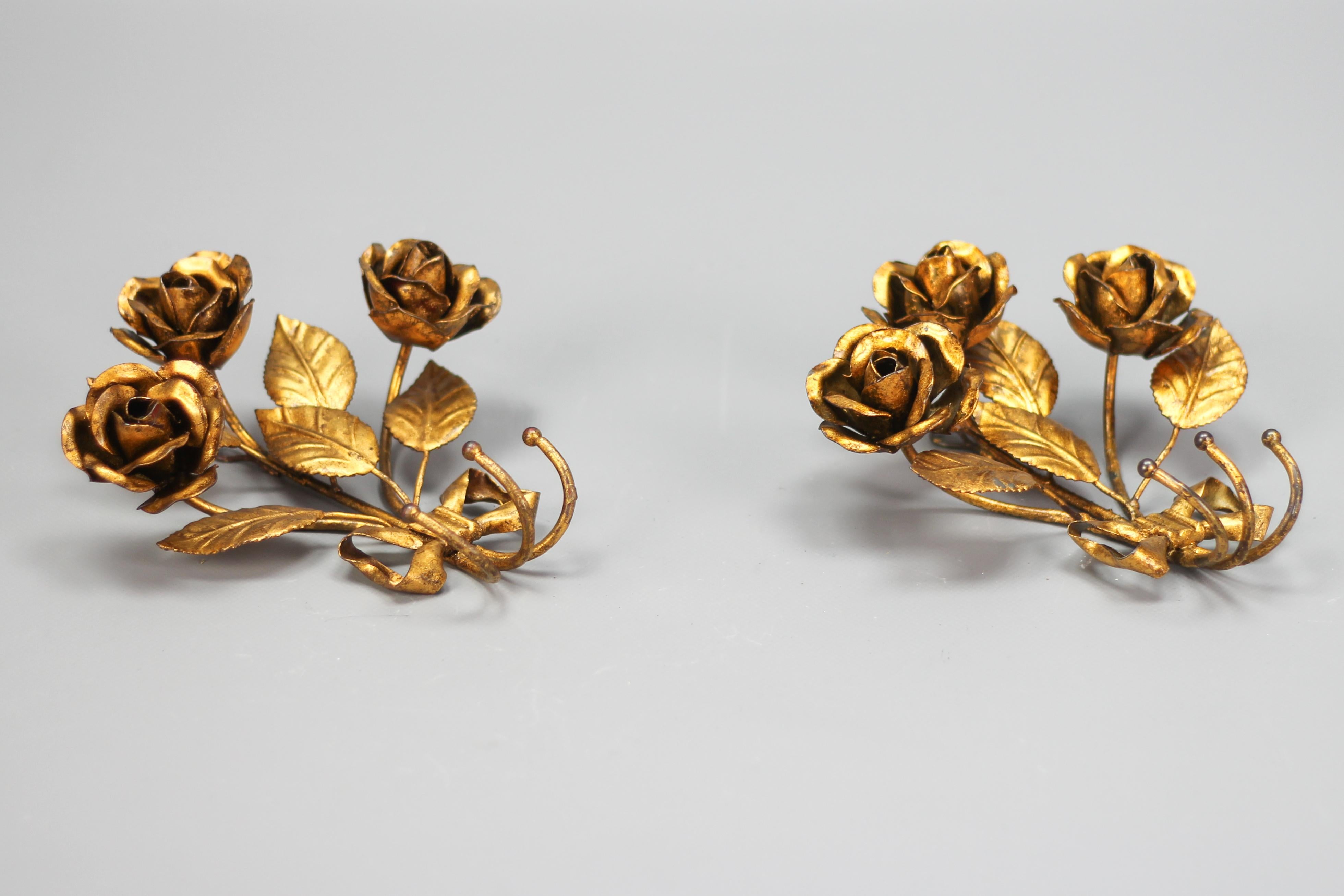 Pair of Italian Gilt Metal Coat Hooks Roses, 1960s For Sale 3