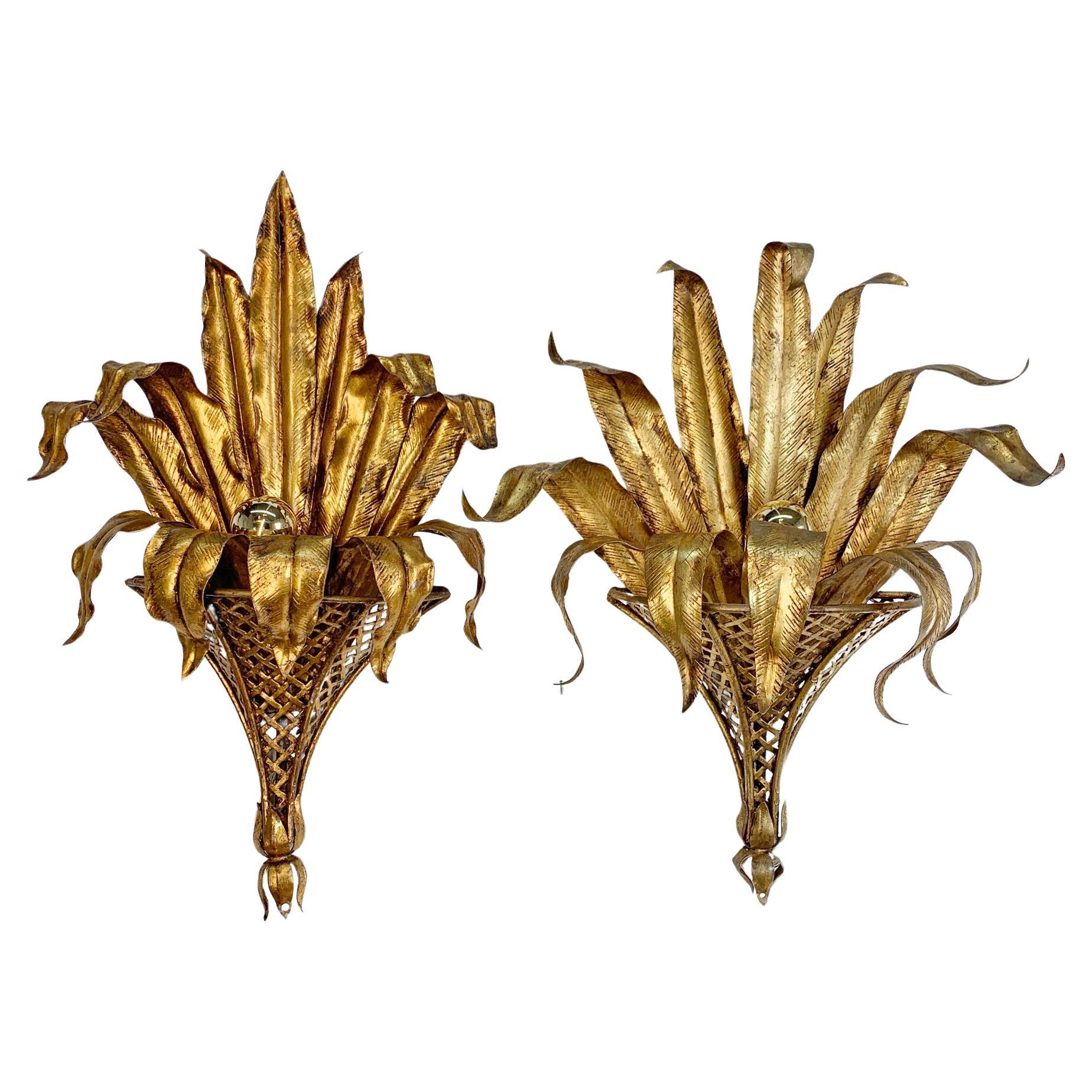 Pair of Italian Gilt Tole Palm Leaf and Coronet Wall Lights For Sale