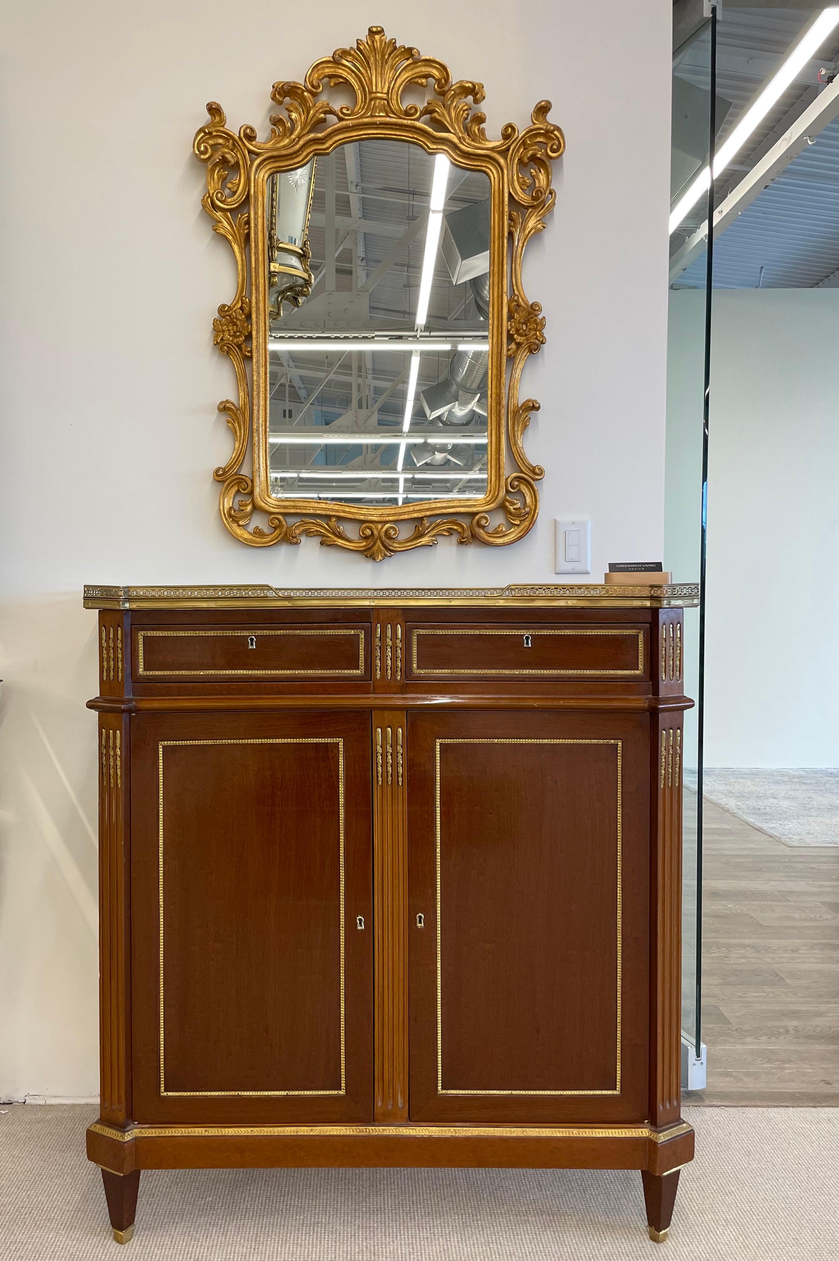 Louis XVI Paire de miroirs muraux ou consoles italiens en bois doré en vente