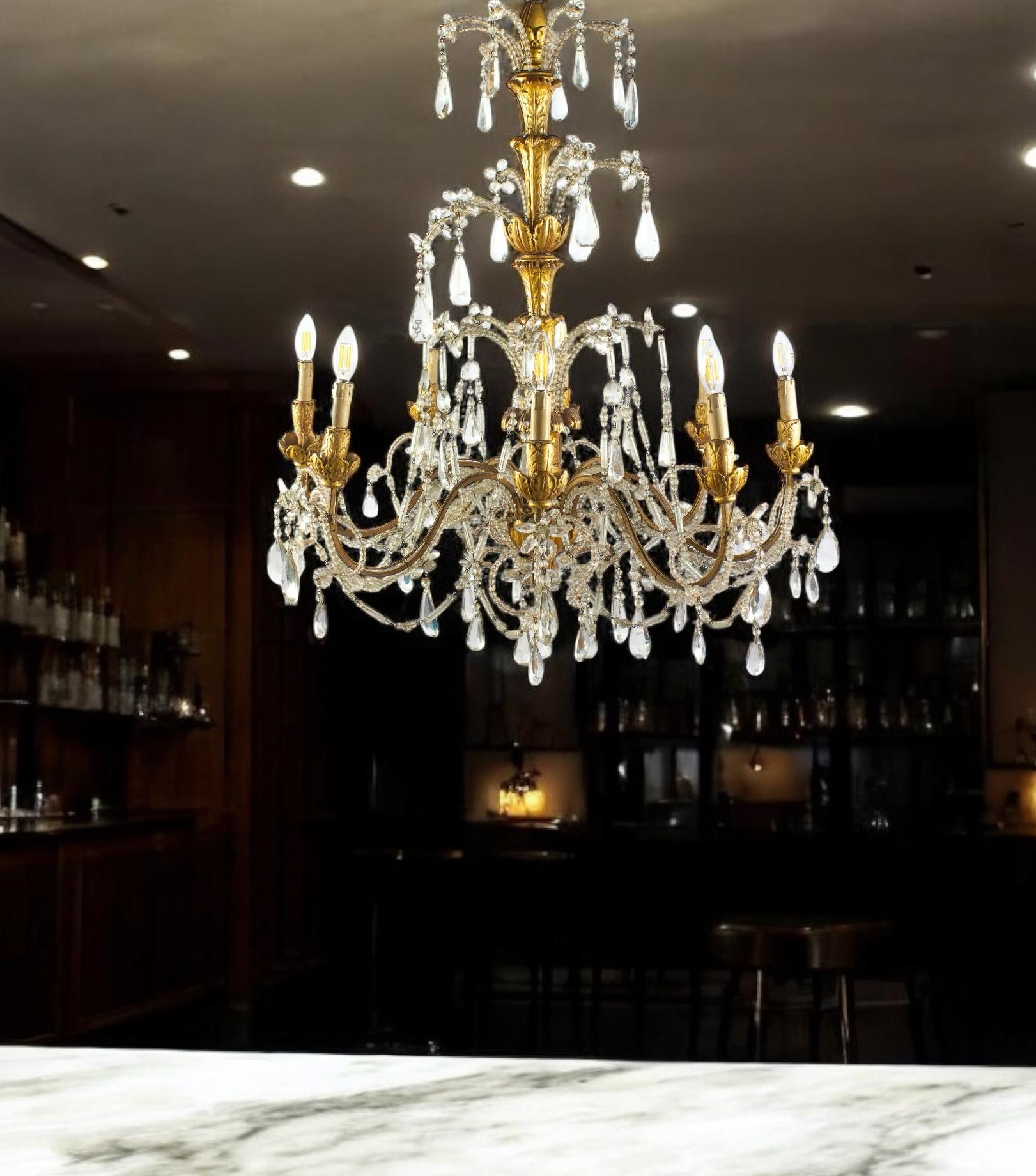 Paar italienische Giltwood und Kristall Kronleuchter 18. Jahrhundert Große Schönheit im Angebot 4