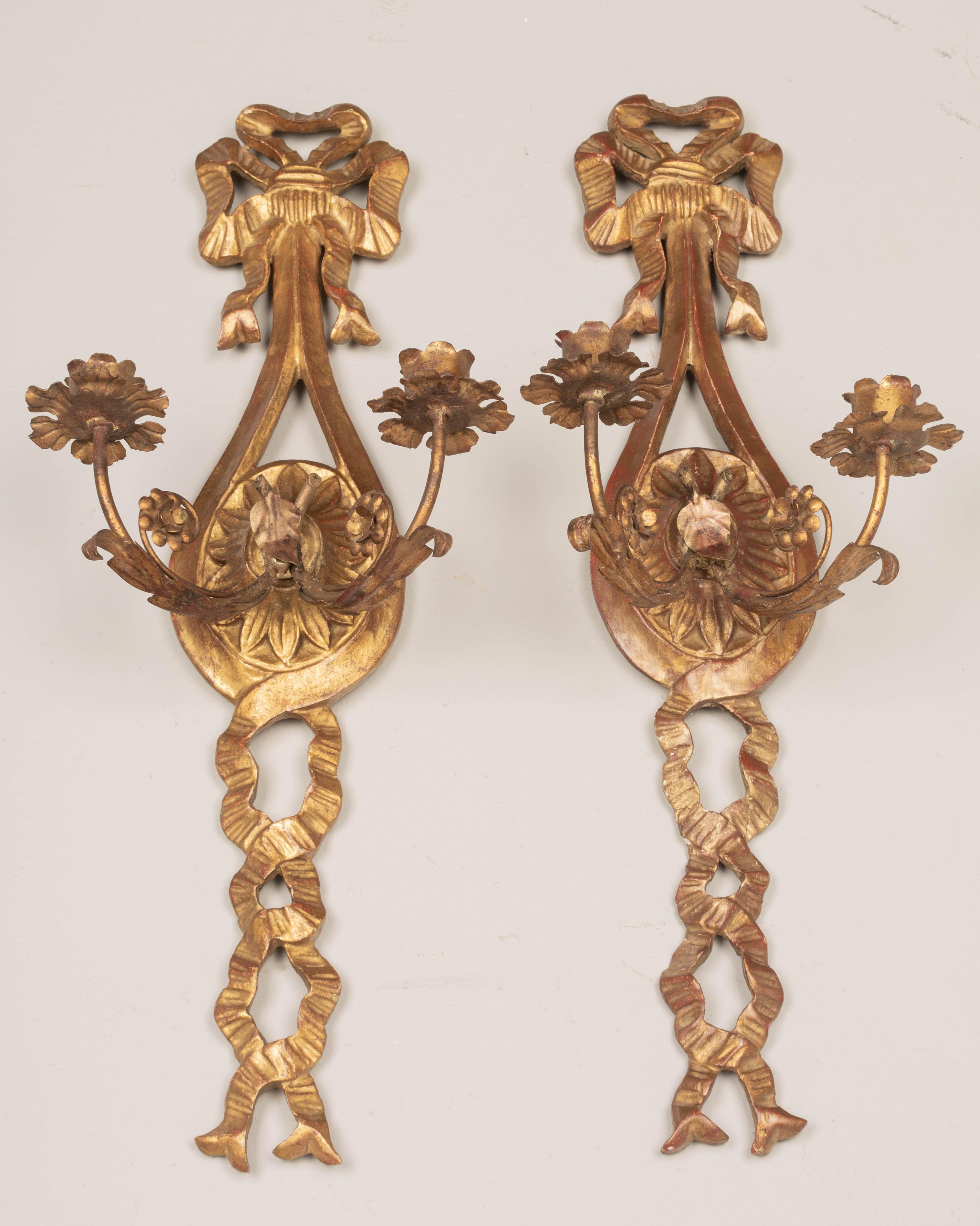Pair of Italian Giltwood Candle Sconces For Sale 5