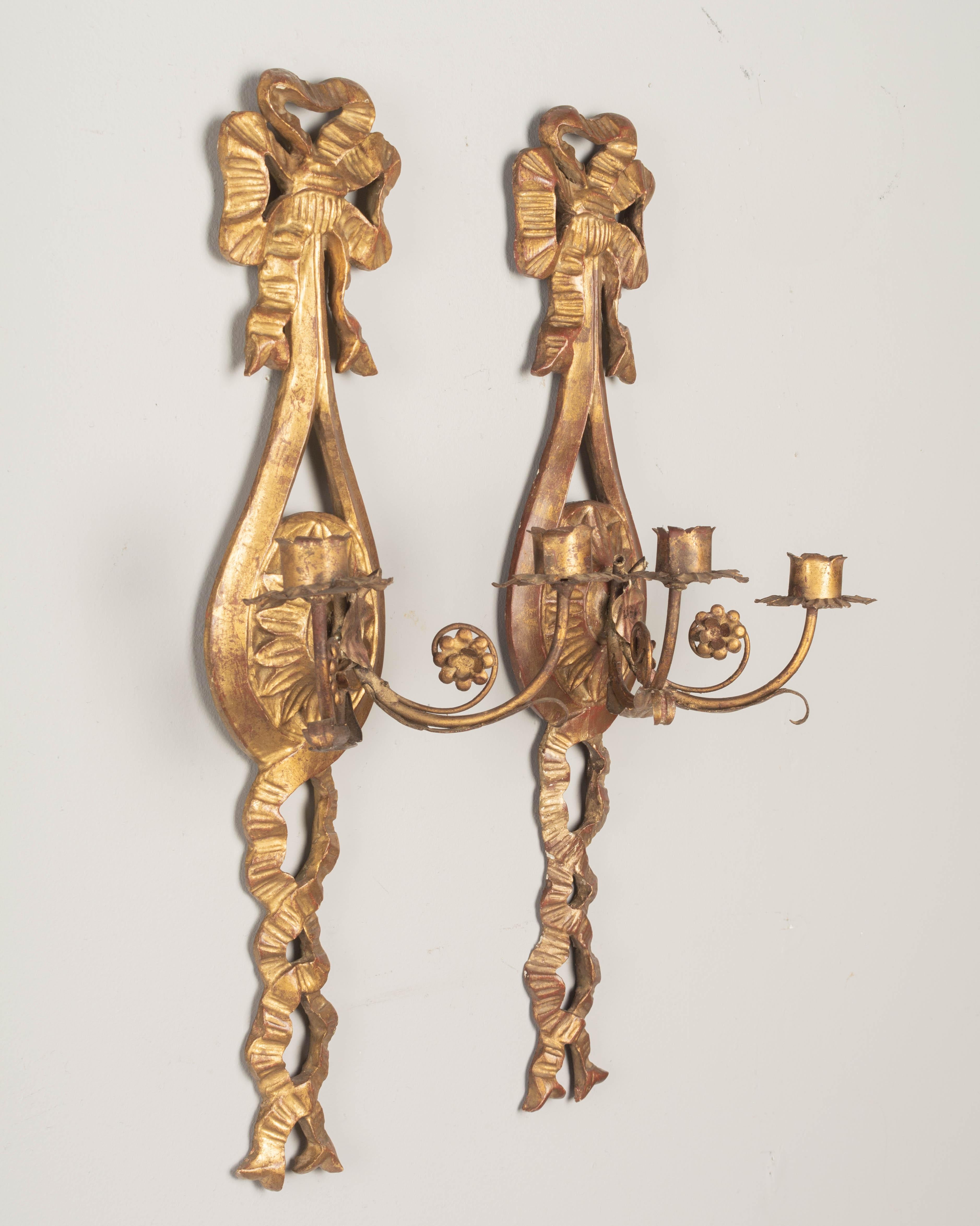 Hand-Carved Pair of Italian Giltwood Candle Sconces For Sale