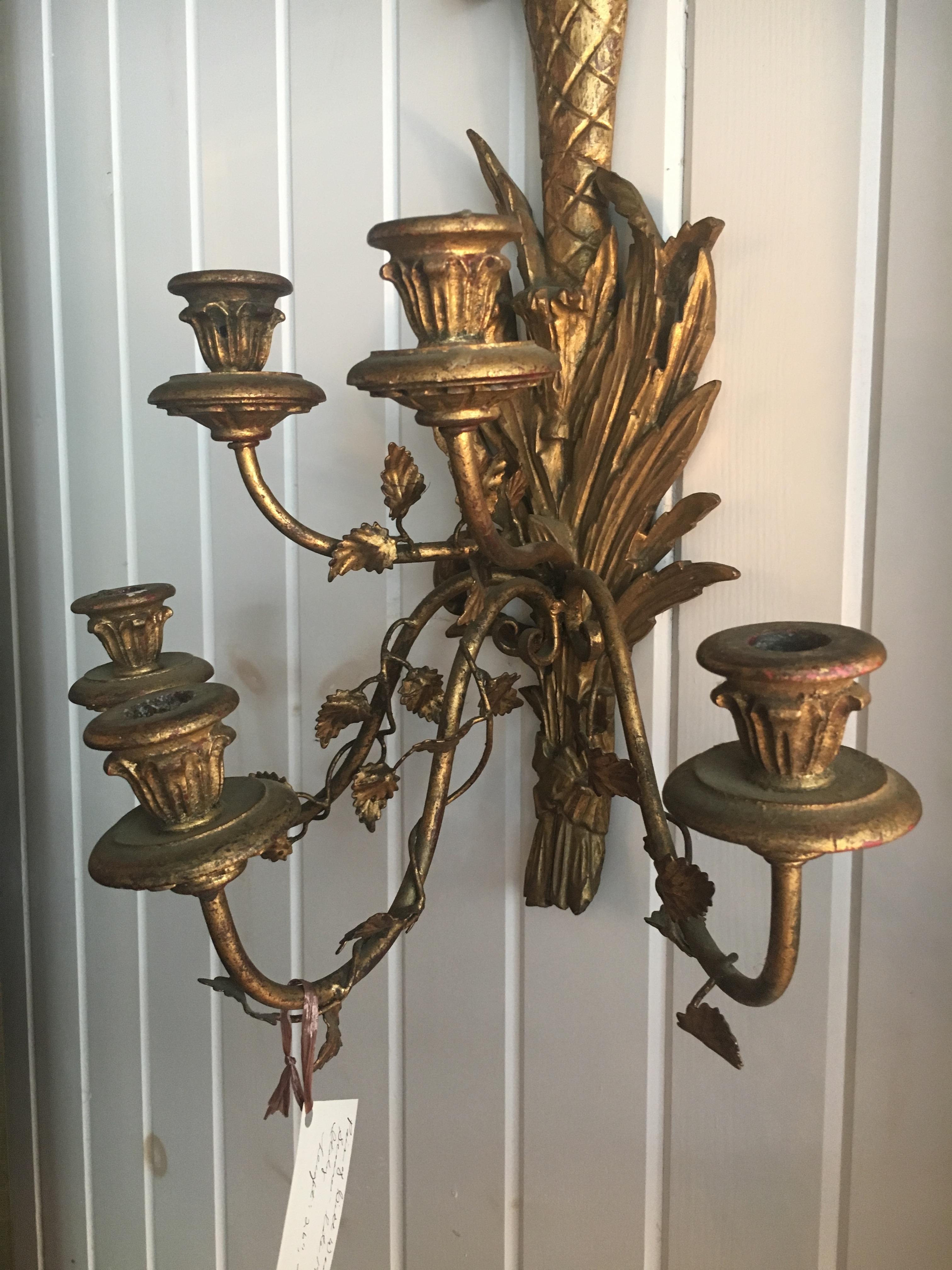 Pair of Italian Giltwood Carved Three-Arm Sconces For Sale 2