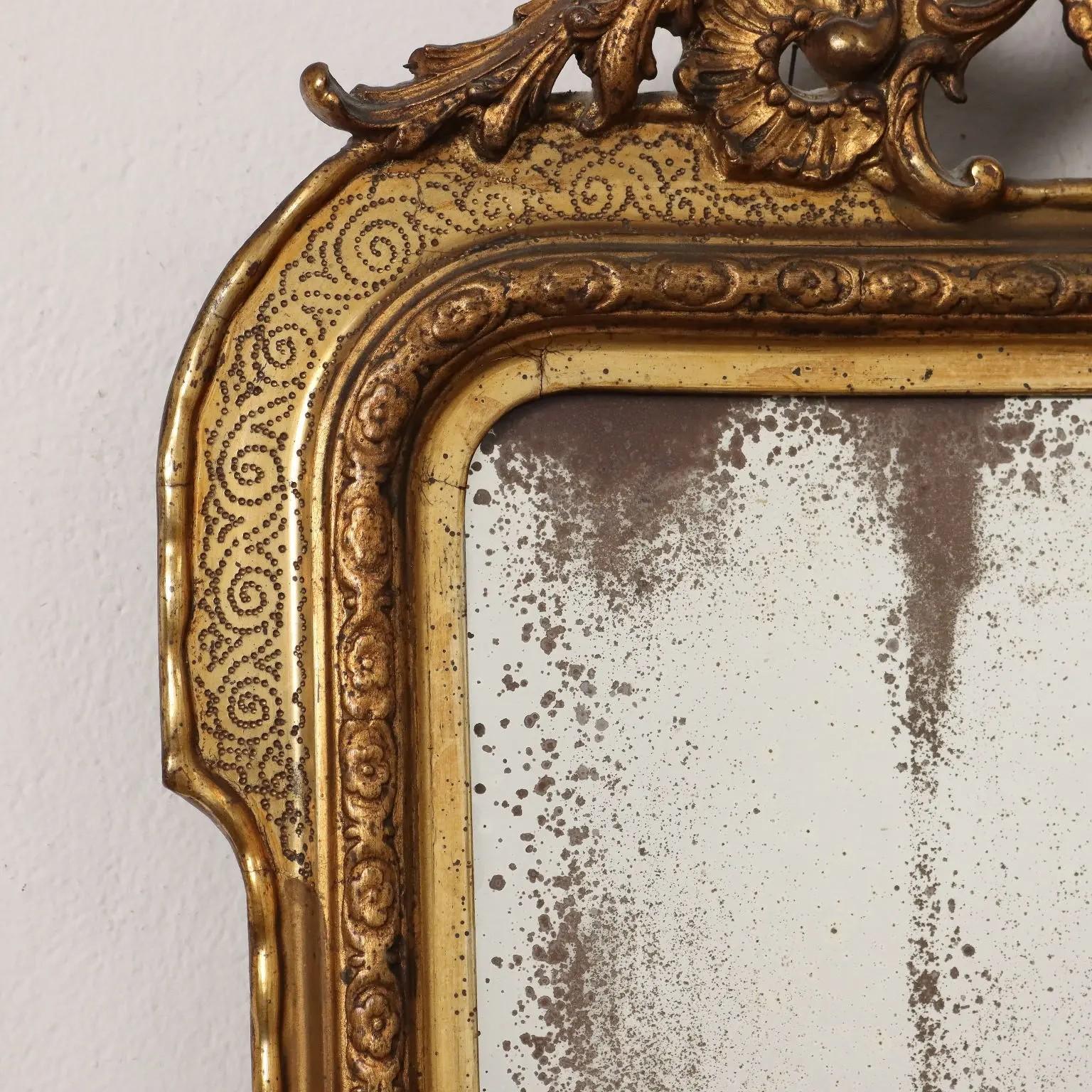 Intagliato Coppia di specchi italiani in legno dorato - CIRCA 1880 in vendita