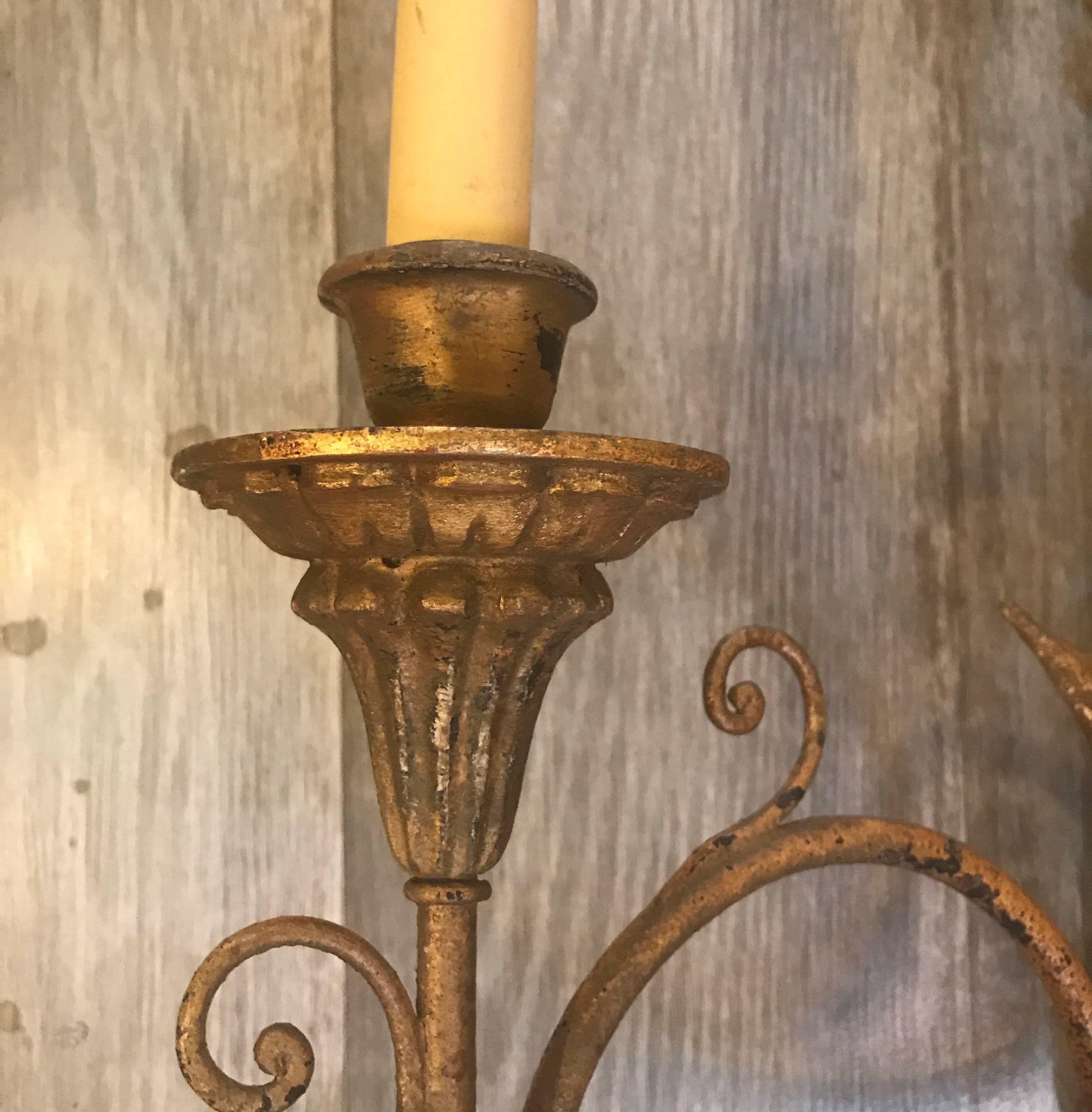 Pair of Italian Giltwood Sconces 3