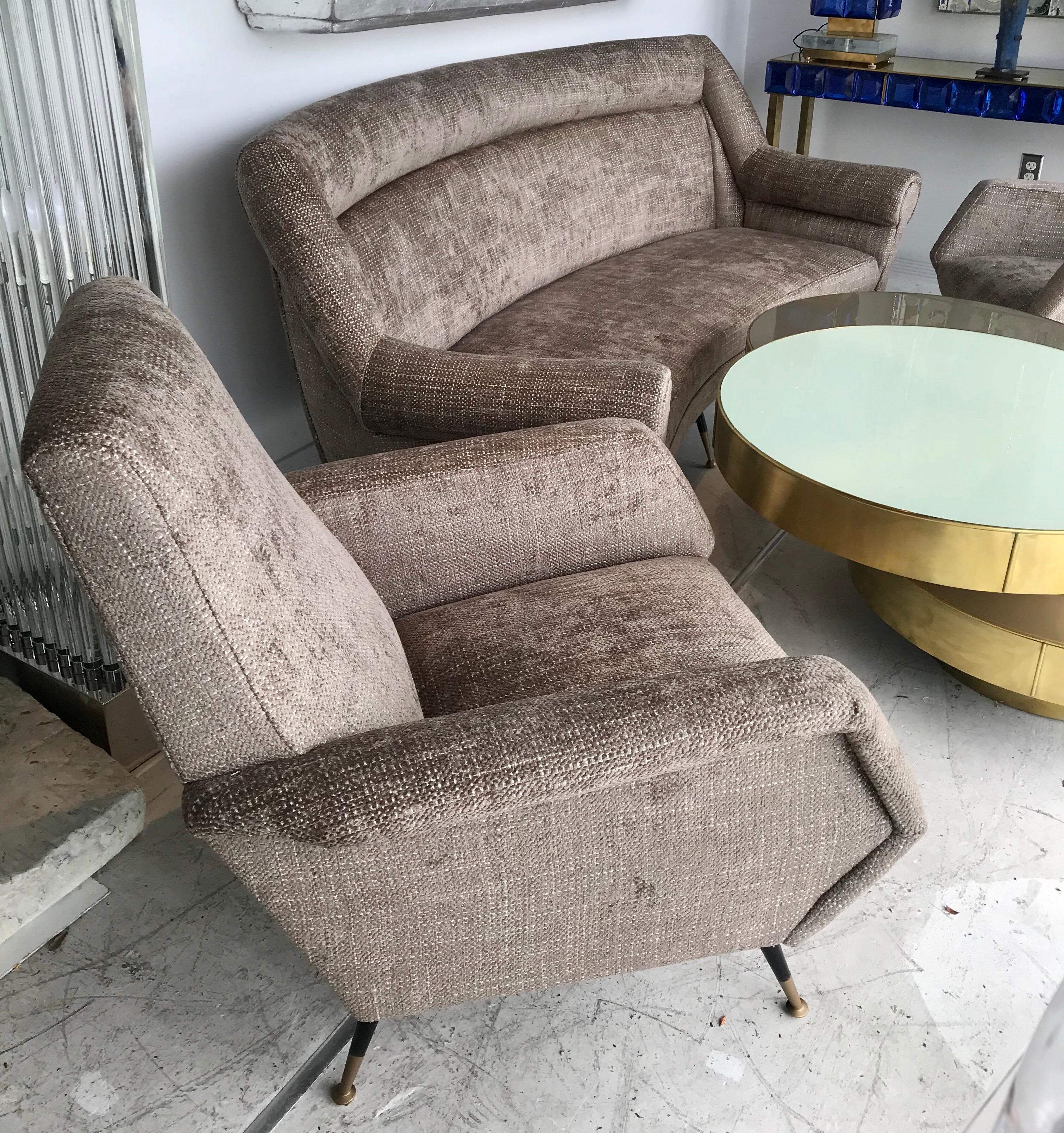 Pair of Italian Gio Ponti Style Chairs In Good Condition In Miami, FL