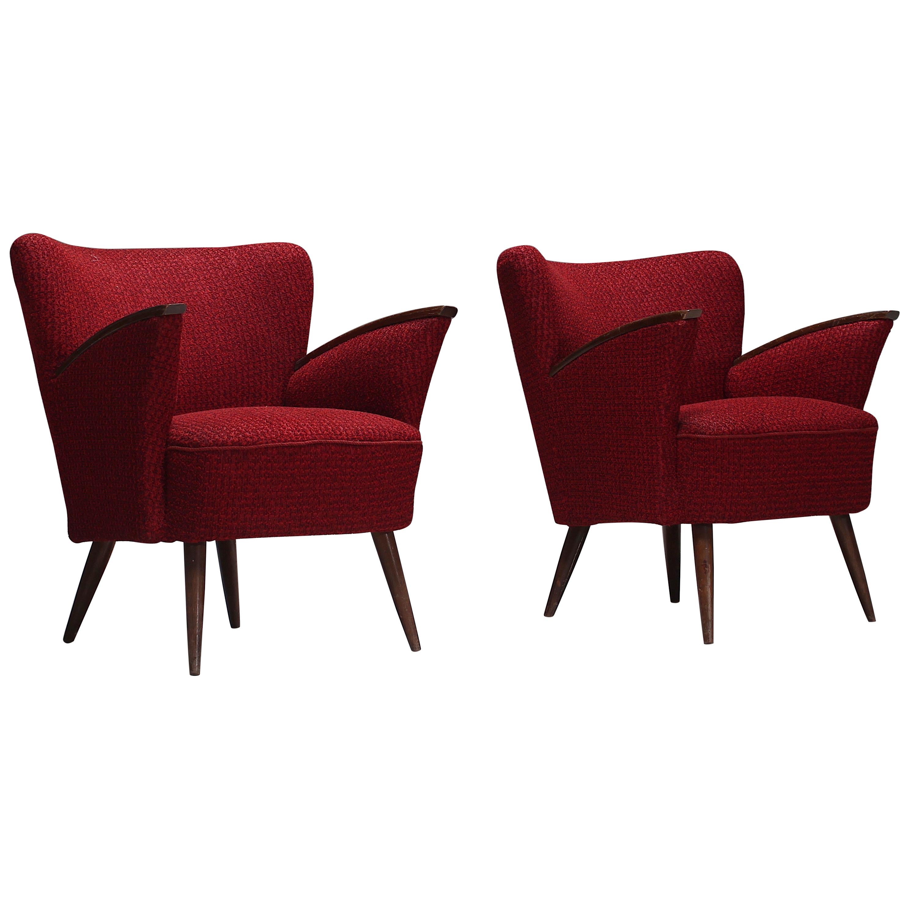 Pair of Italian Gio Ponti Style Club Chairs in Red Wool Fabric, 1950s For Sale