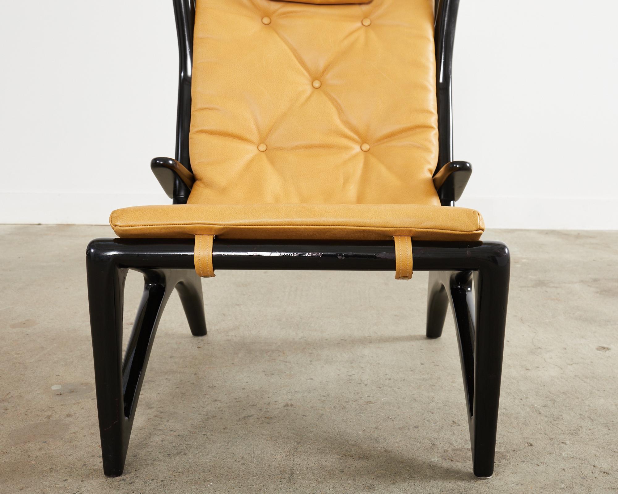 Pair of Italian Gio Ponti Style Ebonized Lounge Chairs For Sale 8