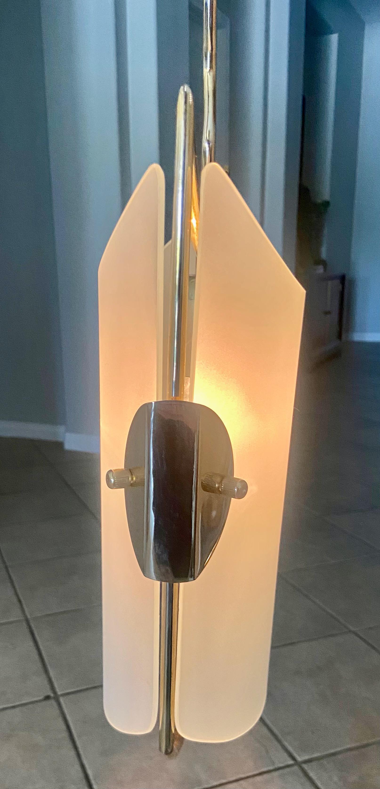 Pair of Italian Glass Brass Pendants Ceiling Lights For Sale 7