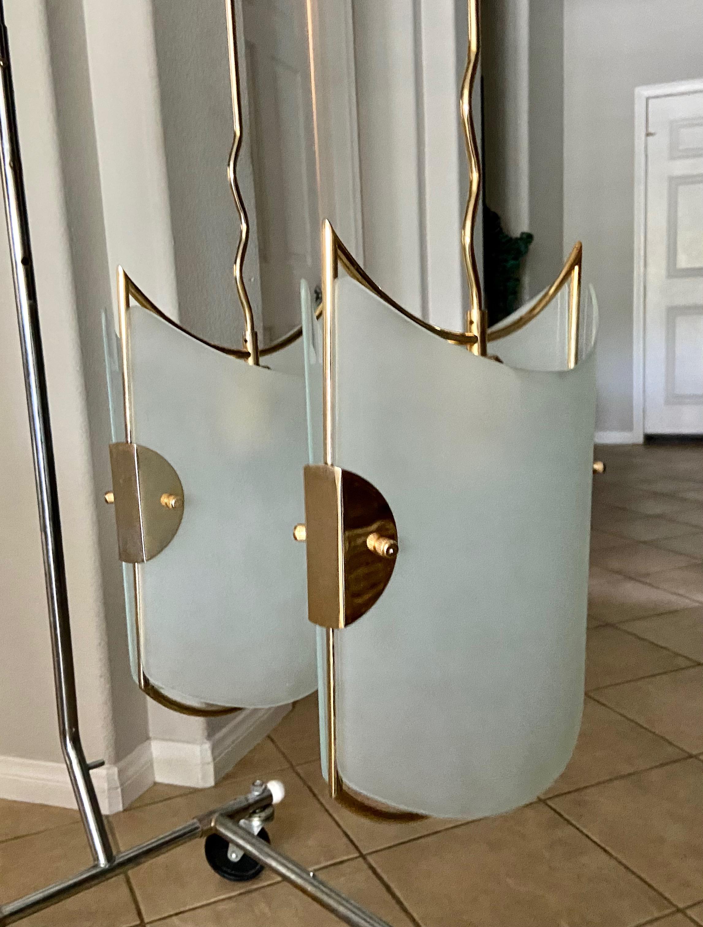 Pair of Italian Glass Brass Pendants Ceiling Lights For Sale 1