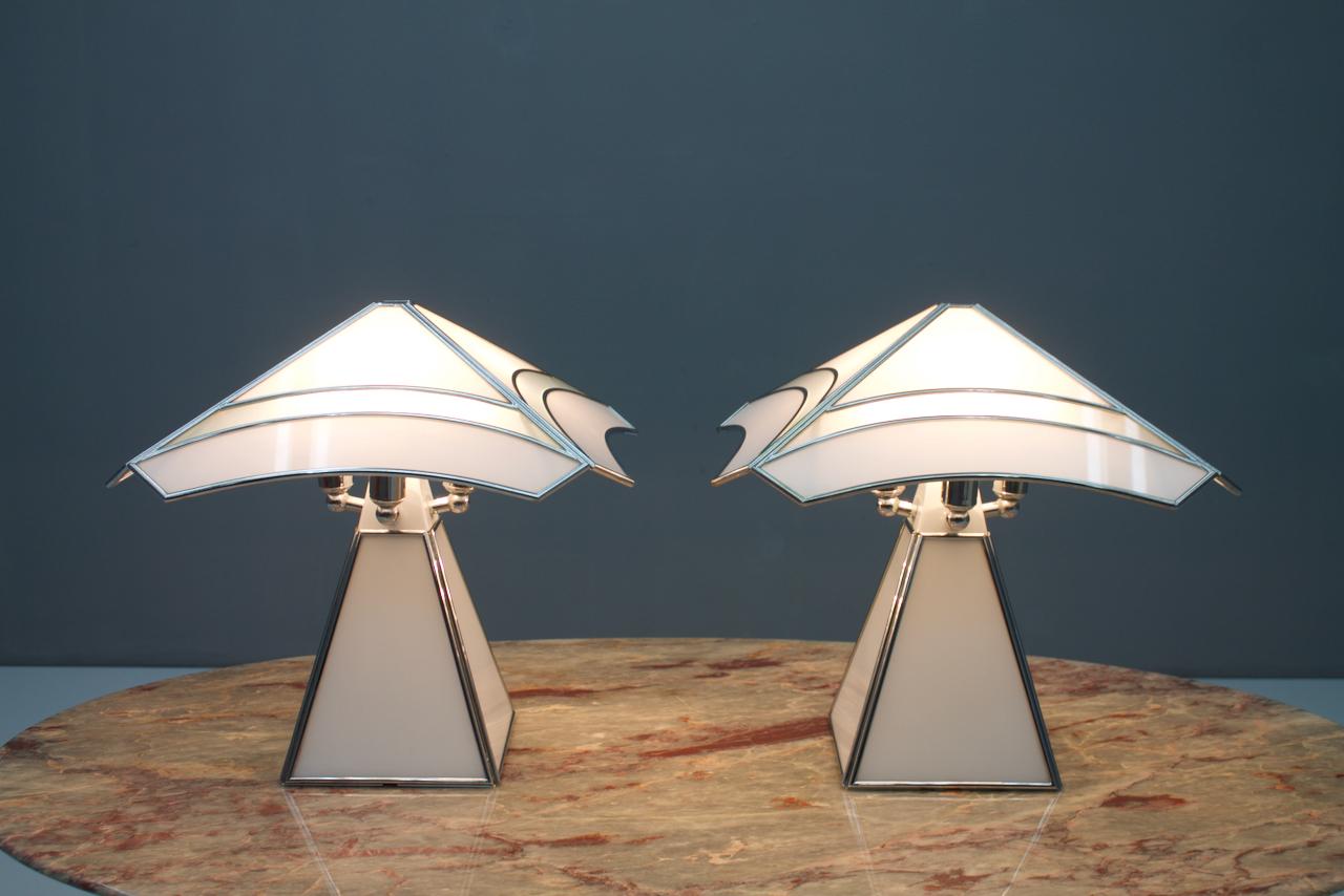 Pair of Italian Glass Table Lamps 1980s Tiffany Style In Good Condition For Sale In Frankfurt / Dreieich, DE