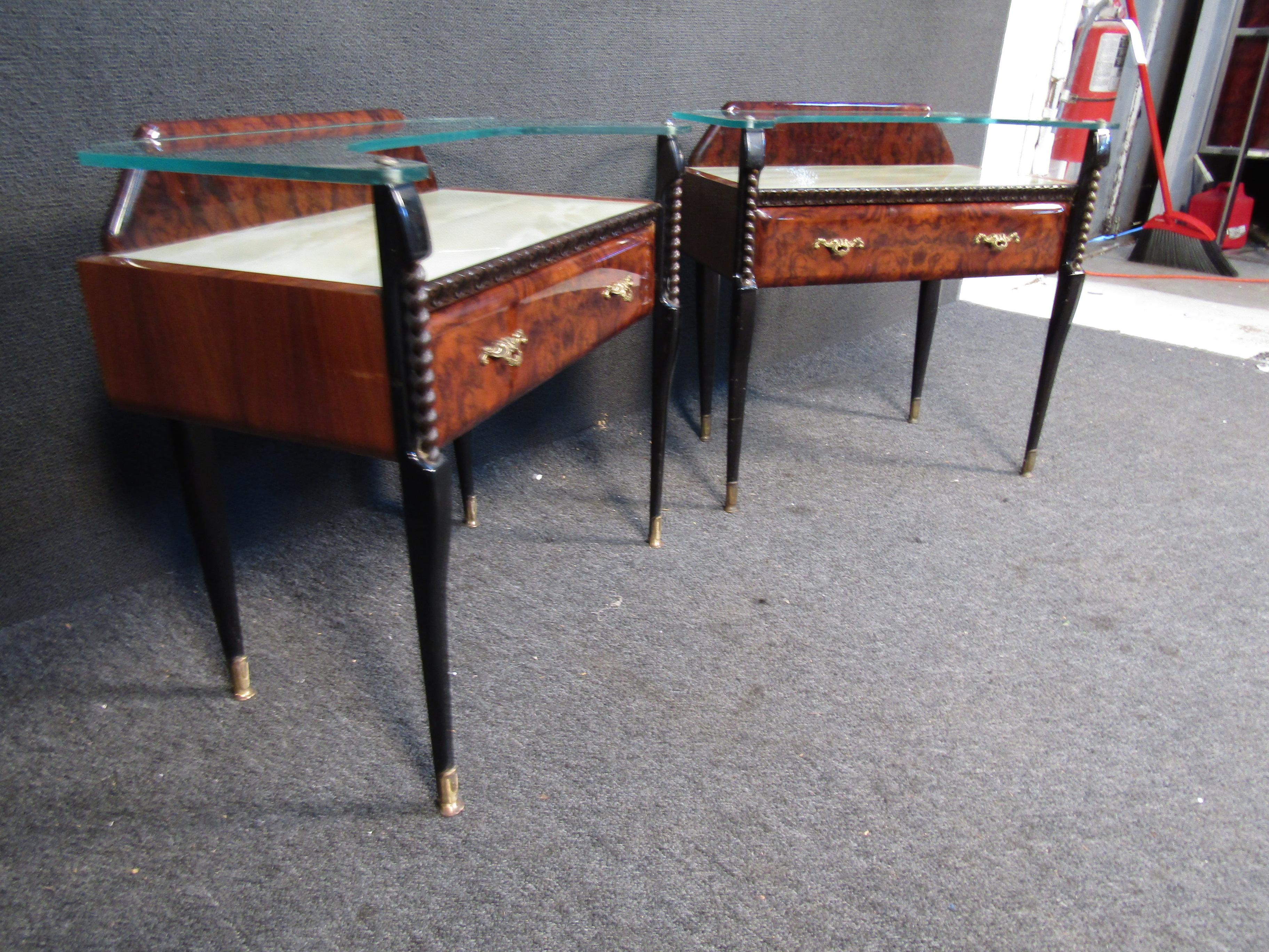 Mid-Century Modern Pair of Italian Glass Top Nightstands For Sale
