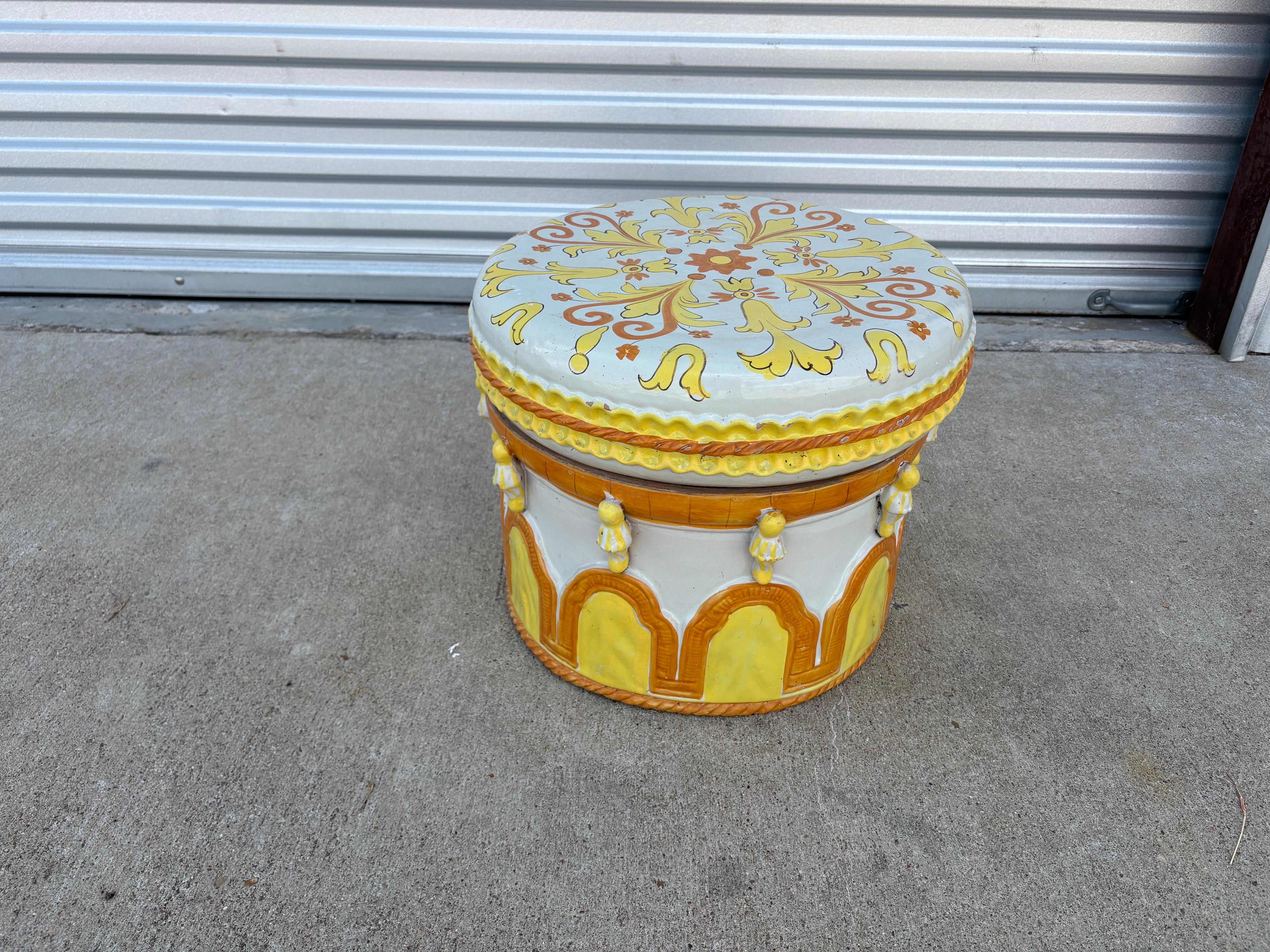 Pareja De Mesas Italianas De Terracota Esmaltada en venta 2
