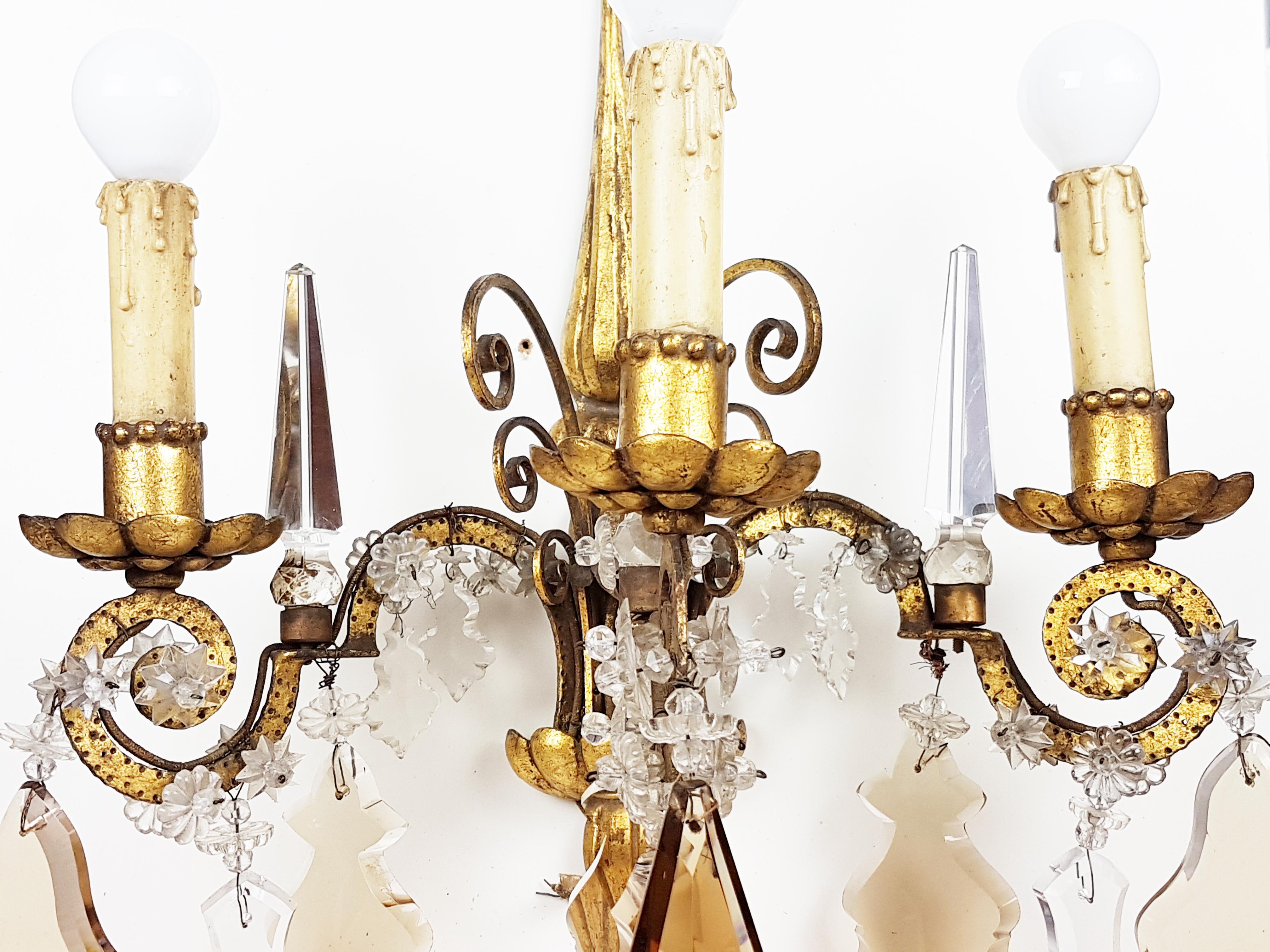 Pair of Italian Gold Leaf Metal and Faceted Crystal Deco Sconces For Sale 5