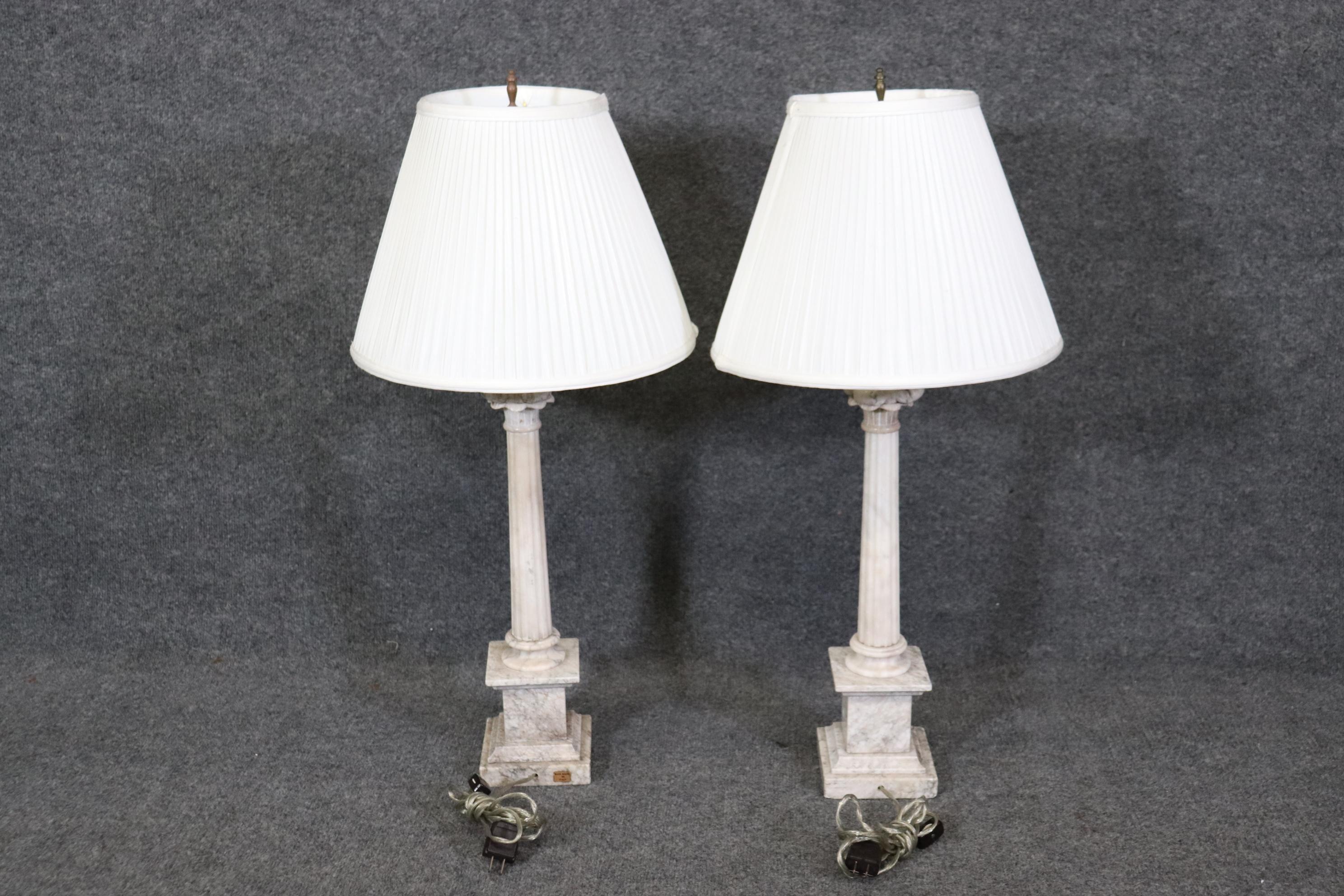 Carved Pair of Italian Grand Tour Column Alabaster Table Lamps For Sale