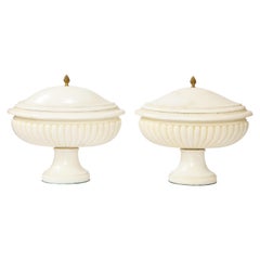 Pair of Italian Grand-Tour Neoclassical Hand-Carved Carrara Marble Covered Bowls