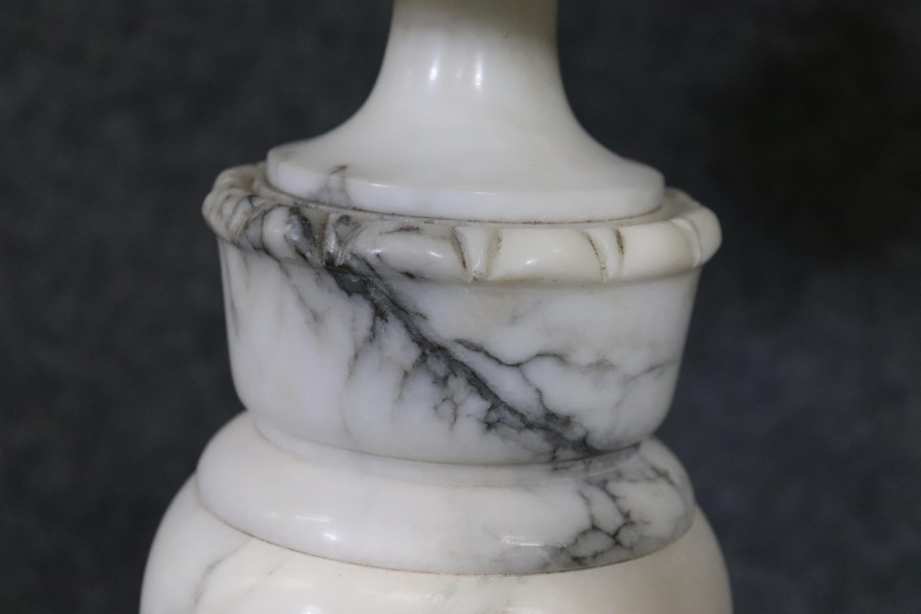 Pair of Italian Grand Tour Style Carrara Marble Table Lamps For Sale 2