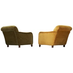 Pair of Italian Green Lounge Chairs in Velvet Upholstery, 1940s