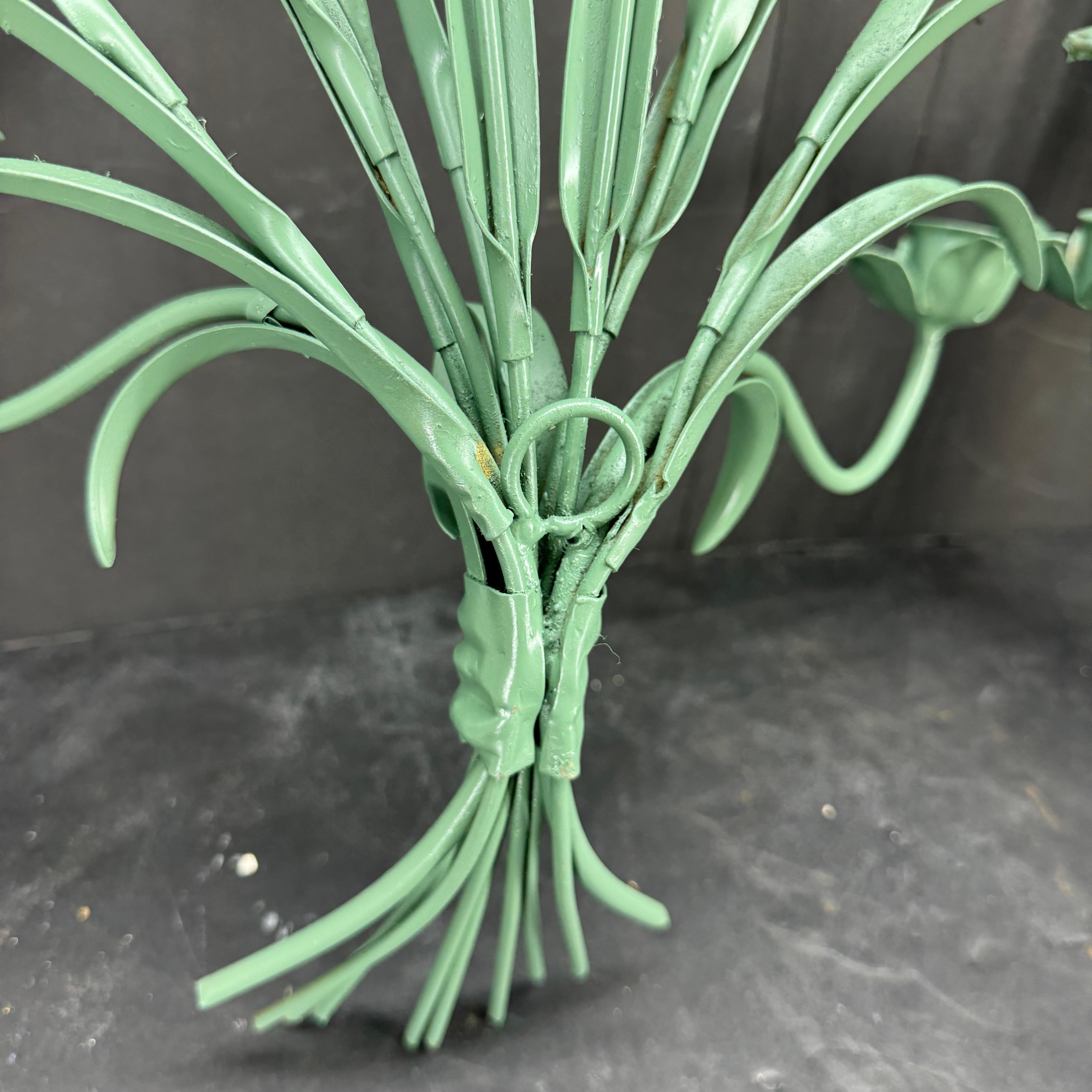 Coppia di candele da parete italiane in metallo verniciato verde Greene & Greene 11
