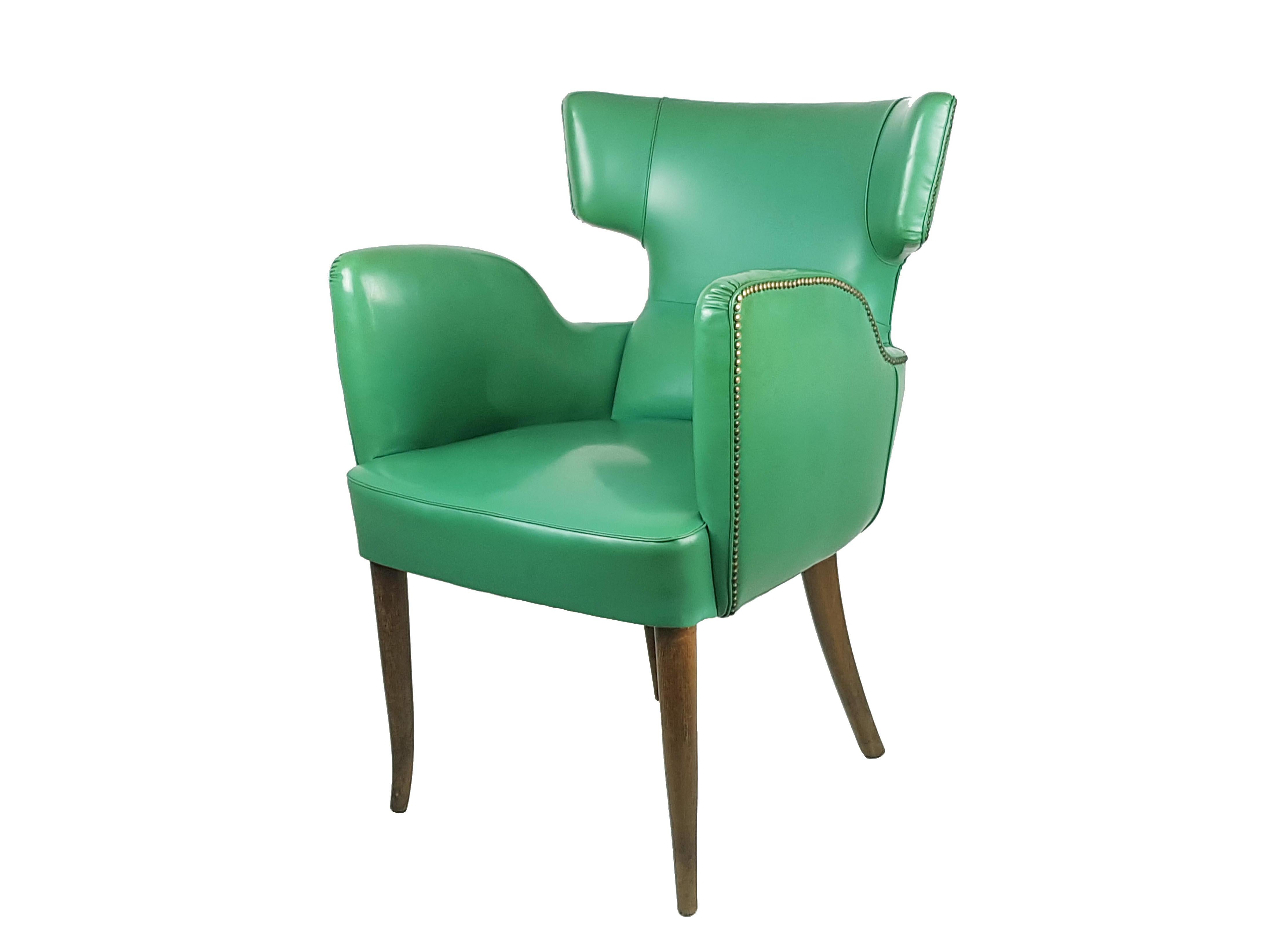 Pair of Italian Green Skai & Wood '50s Armchairs in the Style of Melchiorre Bega For Sale 7