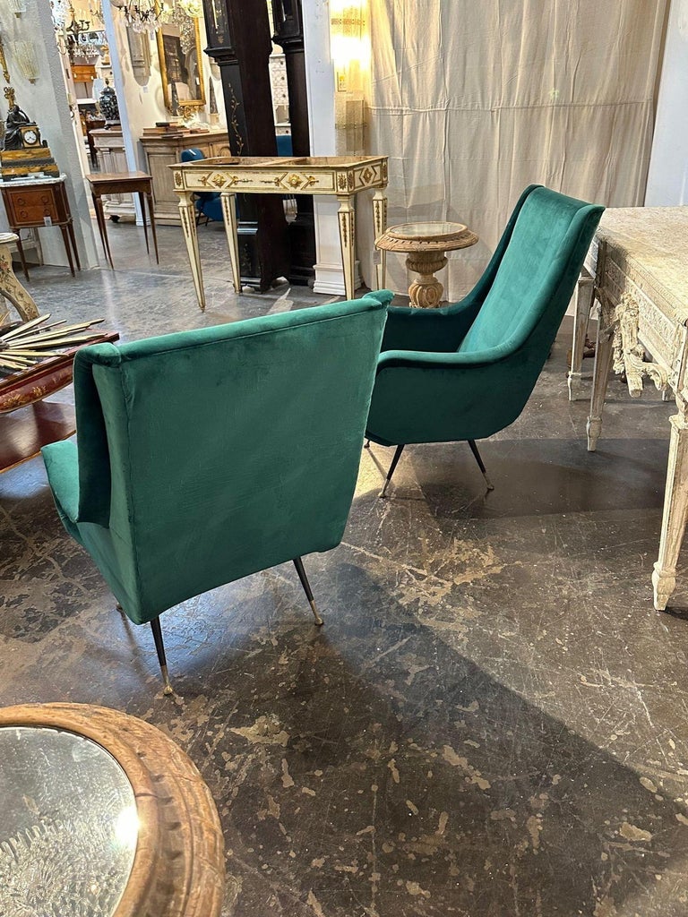 Pair of Italian Green Velvet MidCentury Modern Chairs For Sale at 1stDibs