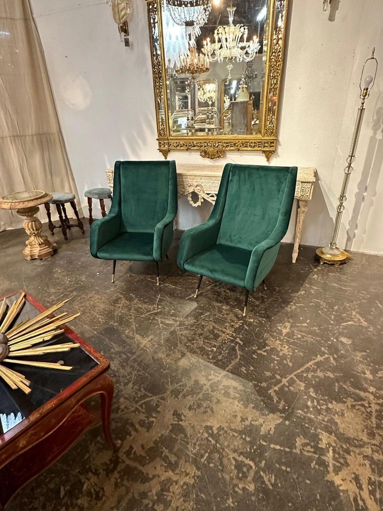 Pair of Italian Green Velvet MidCentury Modern Chairs For Sale at 1stDibs
