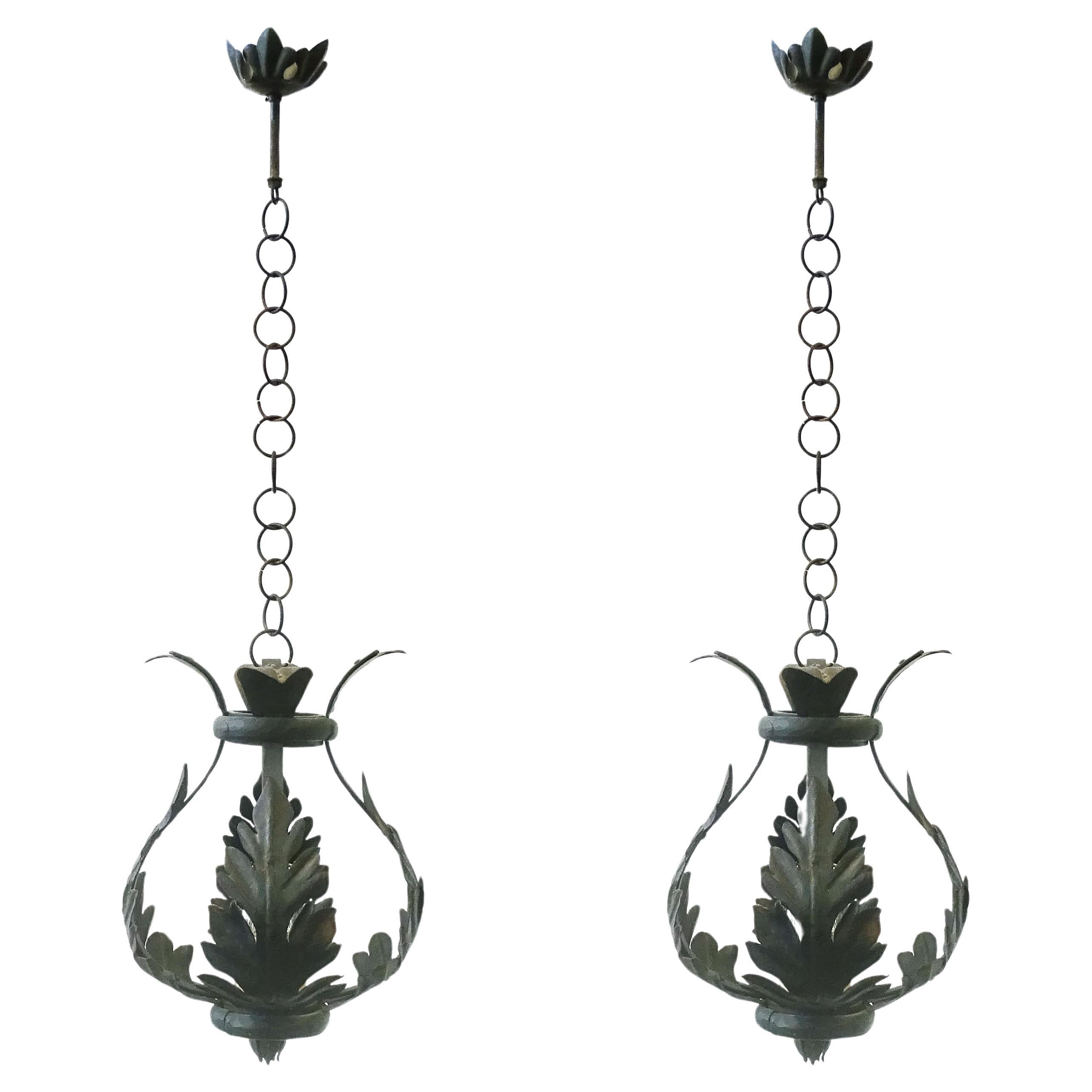 Pair of Italian green wrought Iron leaf pendants For Sale