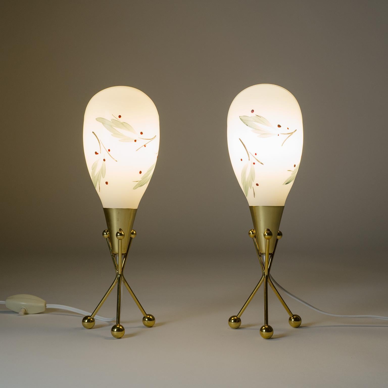 Mid-Century Modern Pair of Italian Hand Painted Glass Table Lamps, 1950s