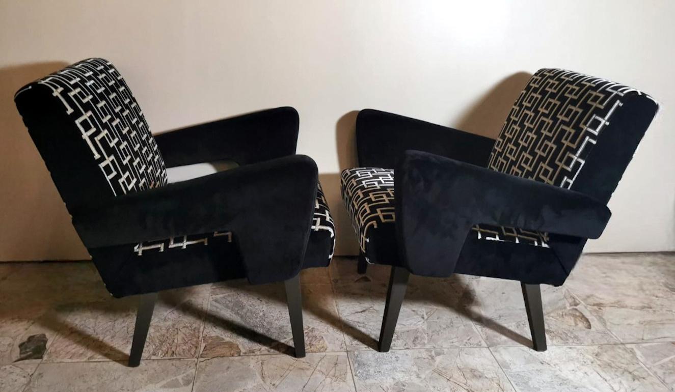 Hand-Crafted Pair Of Italian Handcrafted Armchairs in Wood And Upholstered With Guild Velvet For Sale