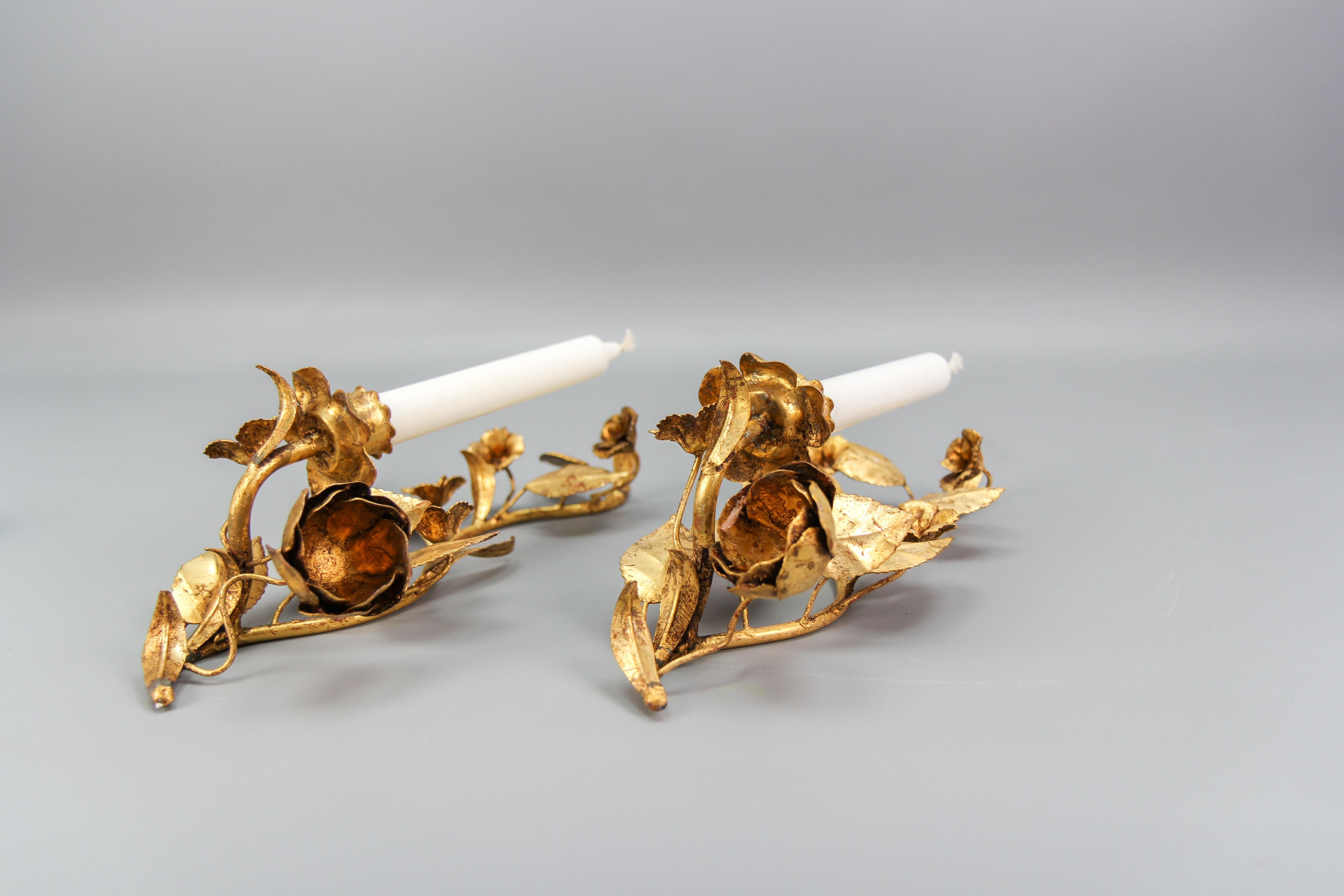 Pair of Italian Hollywood Regency Gilt Metal Floral Candle Wall Sconces 8