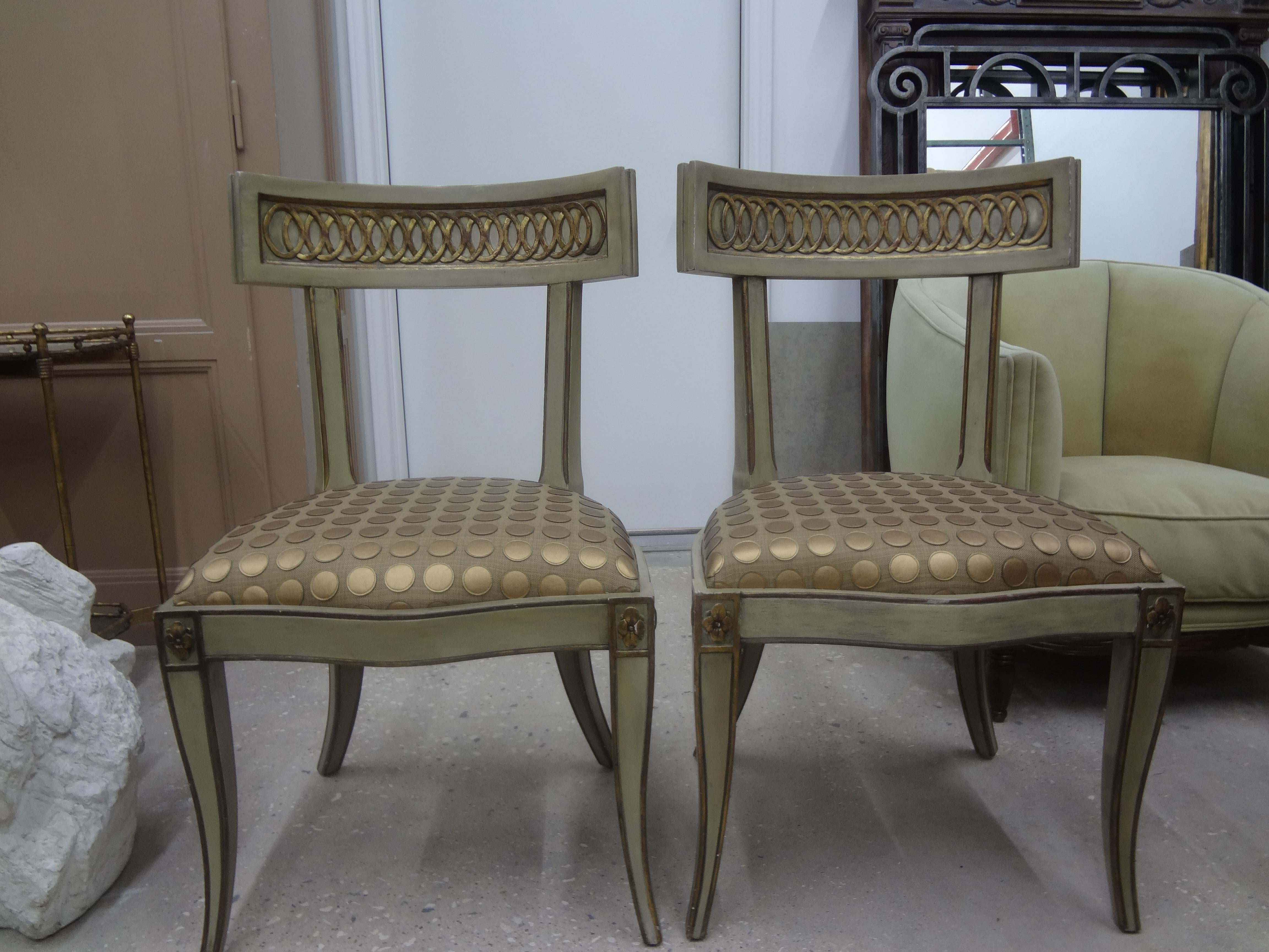 Pair of Italian Hollywood Regency Klismos Chairs For Sale 3