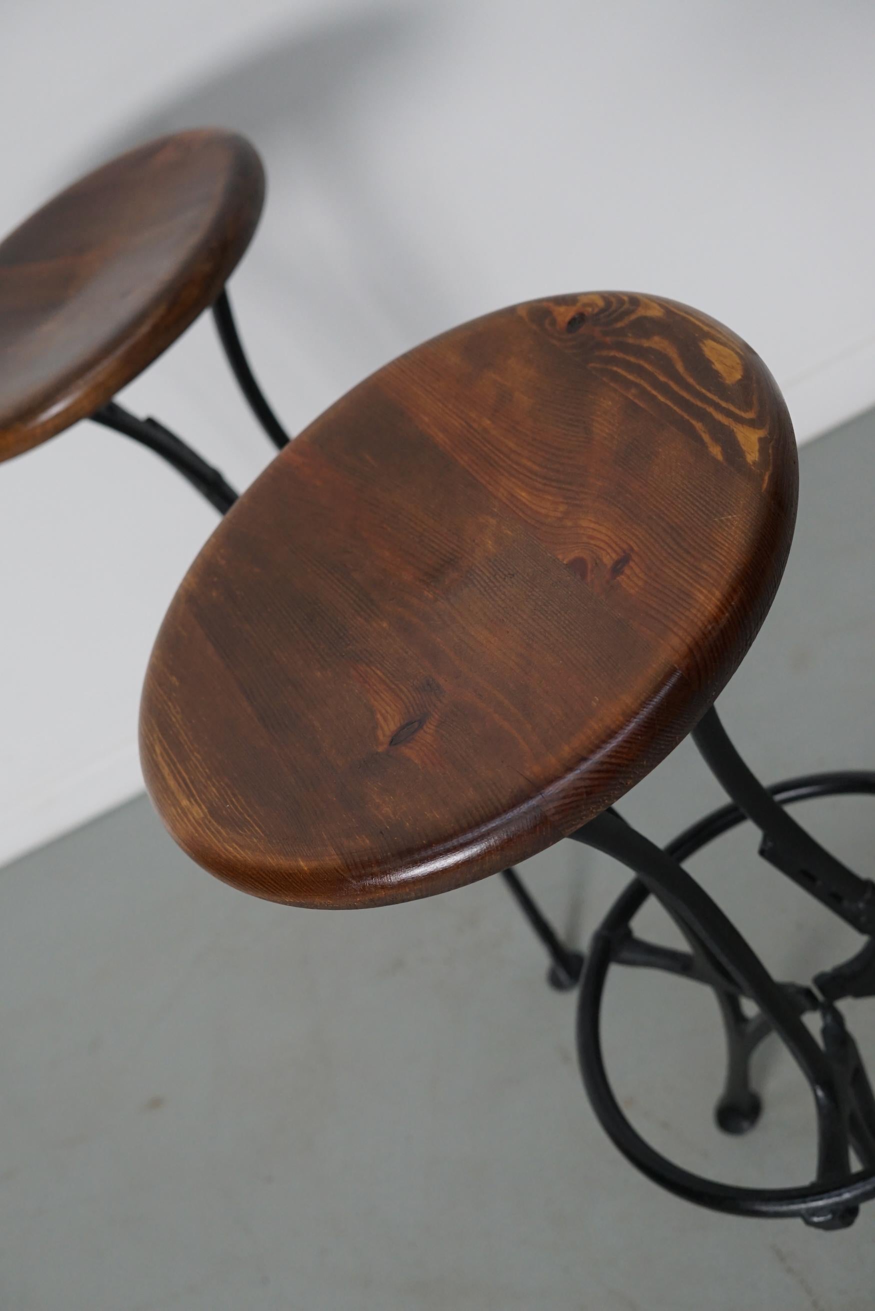 Metal Pair of Italian Industrial Workshop Stools / Bar Stools For Sale