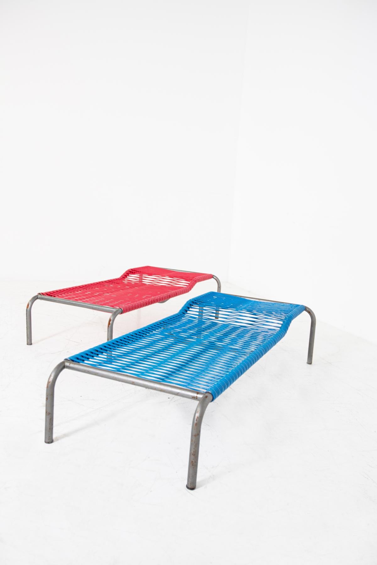 Pair of Italian Iron and Plastic Deckchairs Red and Blue 4