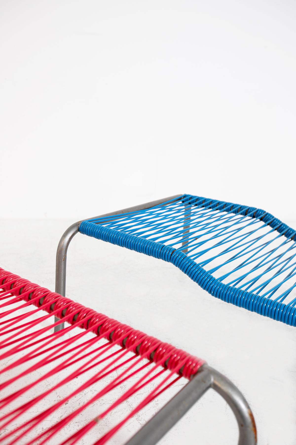 Pair of Italian Iron and Plastic Deckchairs Red and Blue In Good Condition In Milano, IT