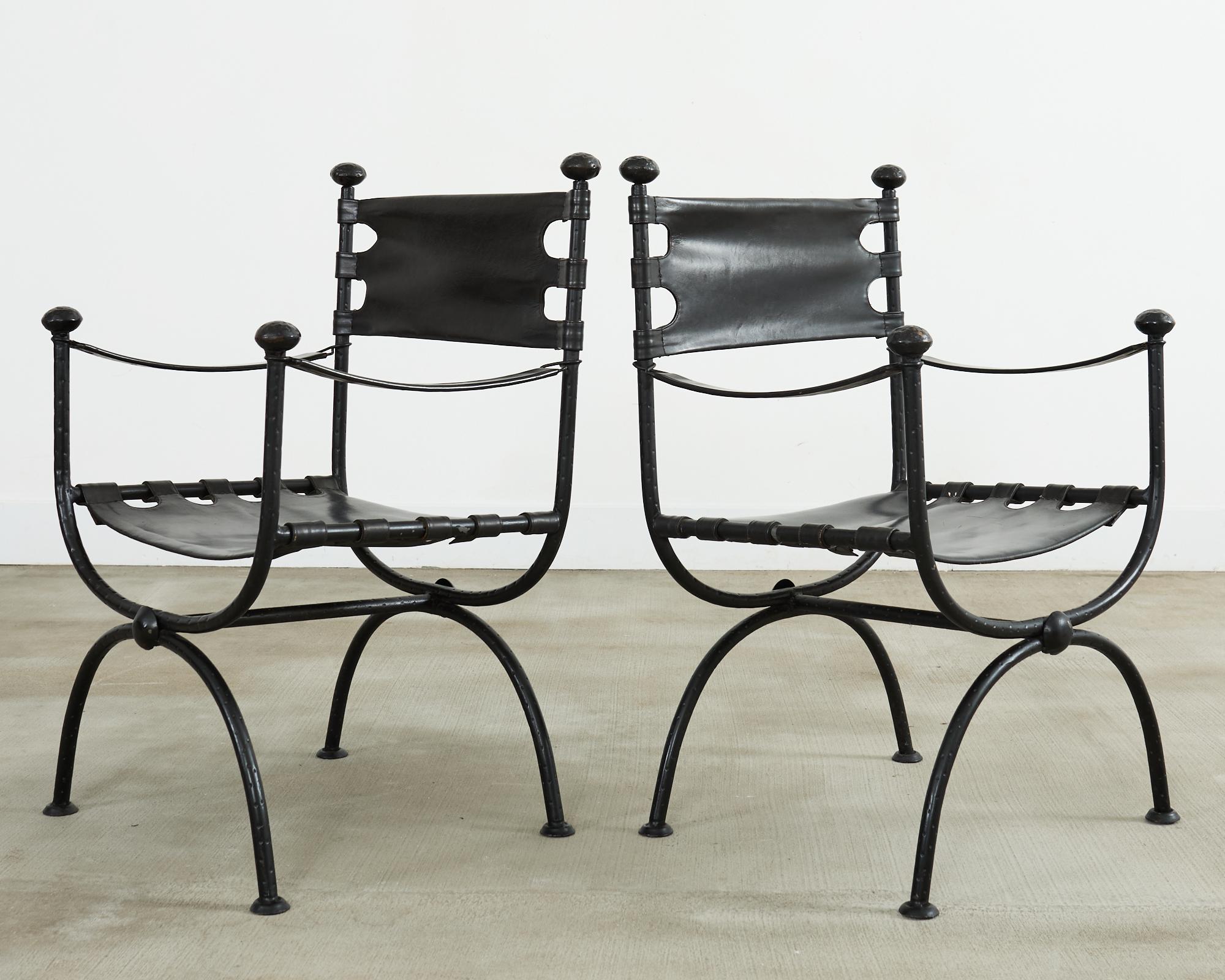 20th Century Pair of Italian Iron Leather Savonarola Curule Leg Armchairs For Sale