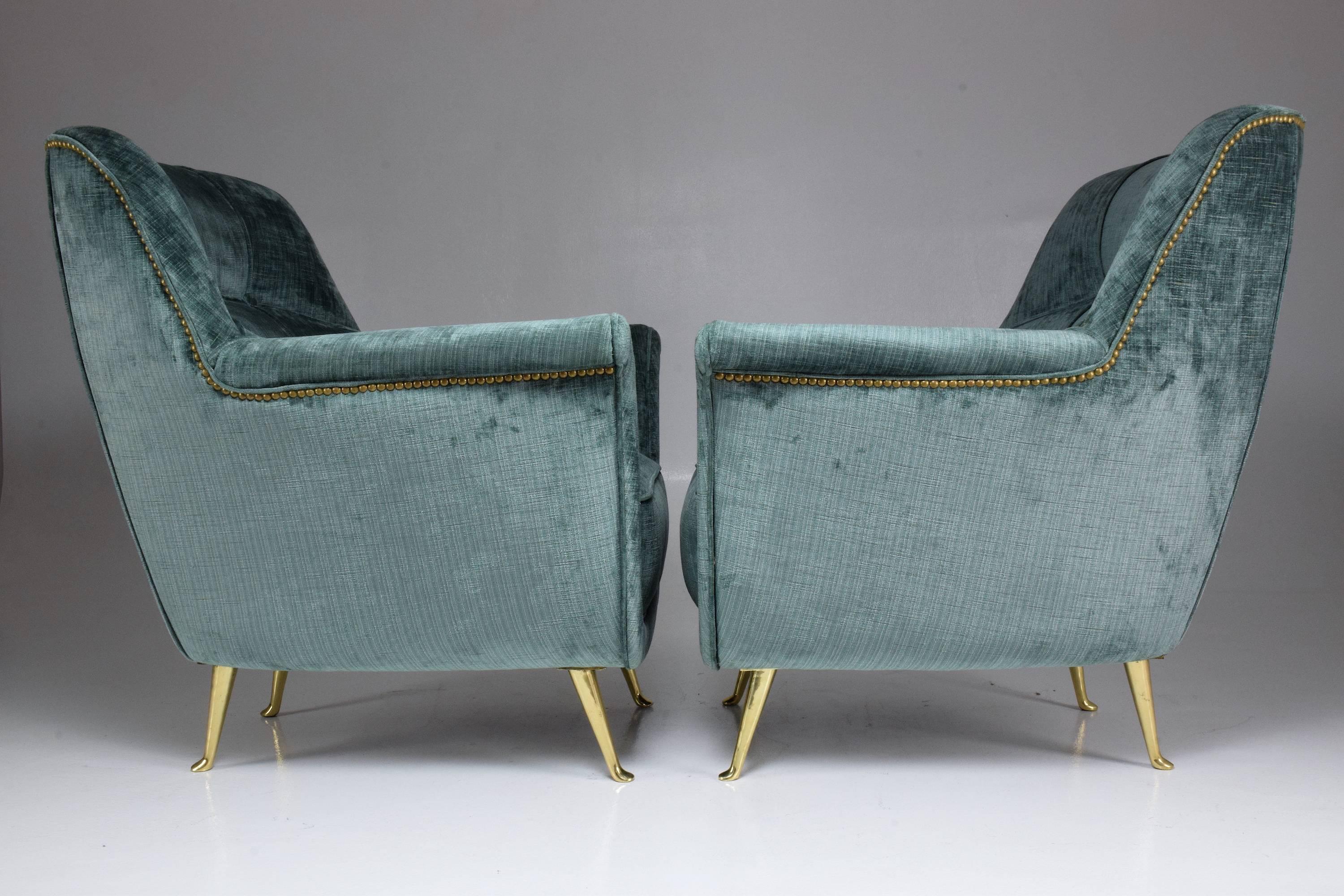 Pair of Italian Midcentury Armchairs by ISA Bergamo, 1950s 3