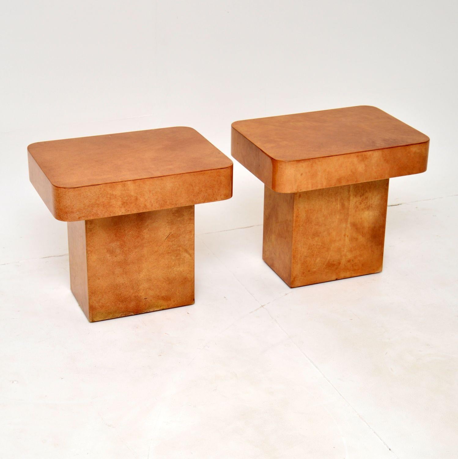 Pair of Italian Lacquered Parchment Side Tables by Aldo Tura In Good Condition In London, GB