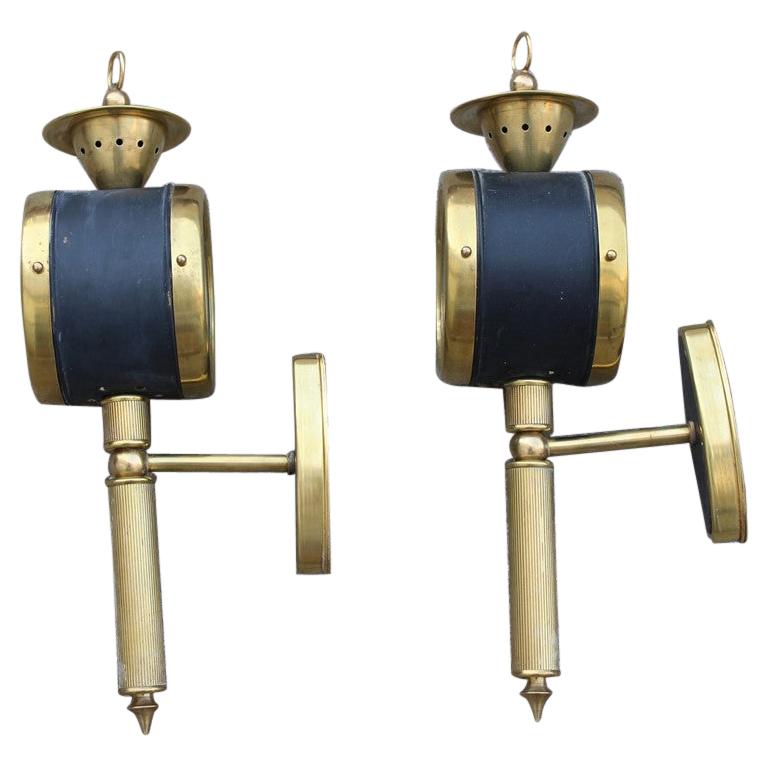 Pair of Italian Lantern Sconces from 1950 in Brass Gold Enameled Metal Black For Sale