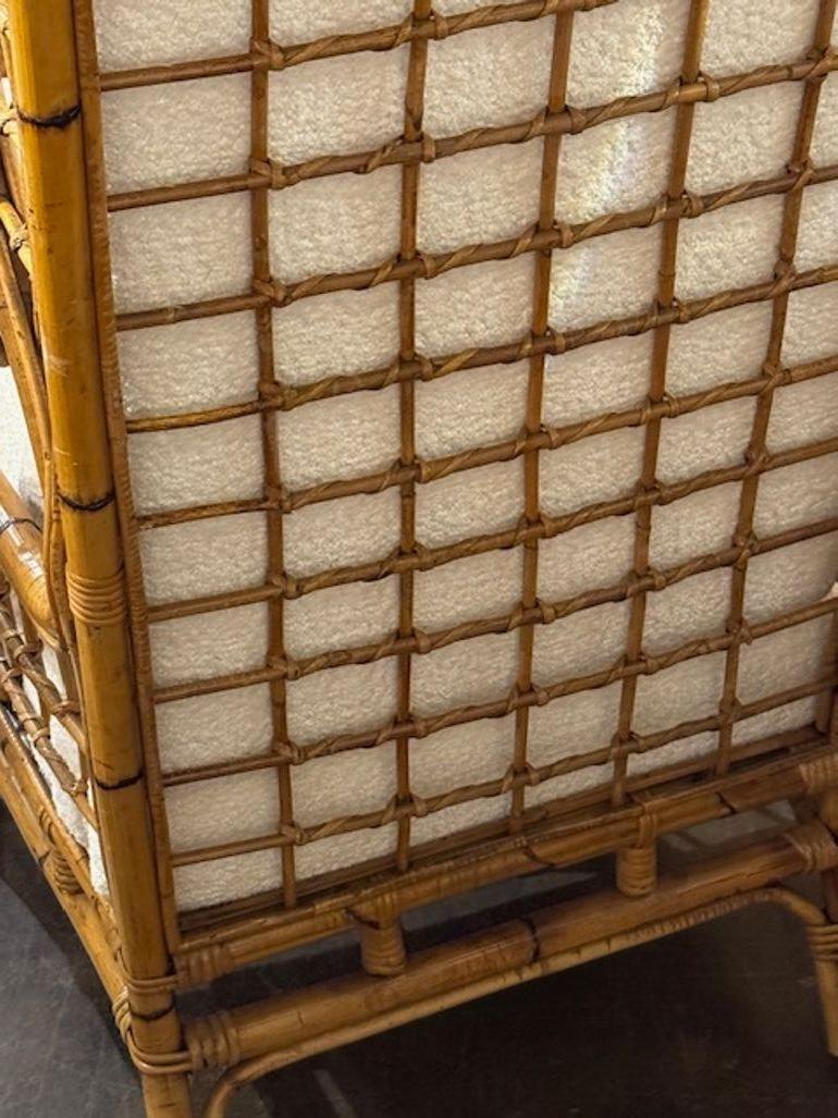 Paire de chaises à oreilles italiennes en bambou à grande échelle en vente 1