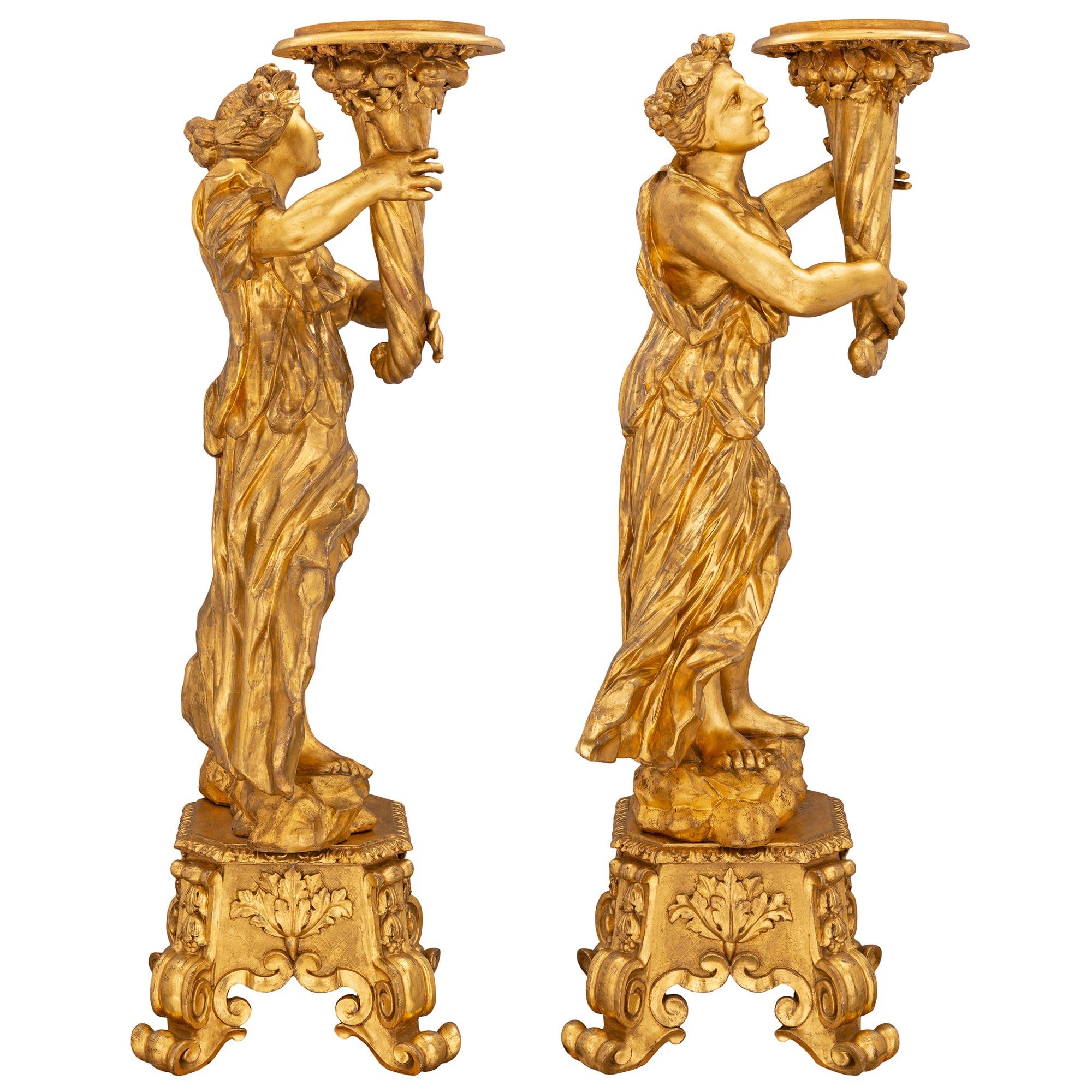 18th Century and Earlier Pair of Italian Late 17th Century Baroque Period Giltwood Torchières For Sale