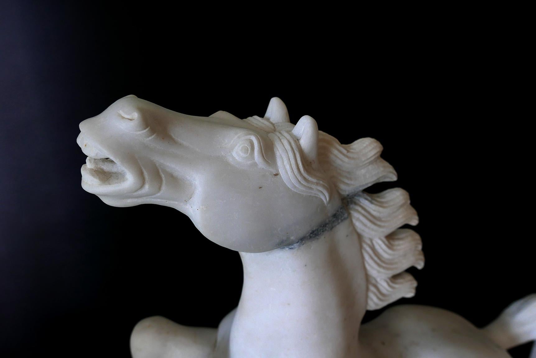 Pair of Italian Late Art Deco White Carrera Marble Figures of Stallions In Excellent Condition In Hollywood, FL