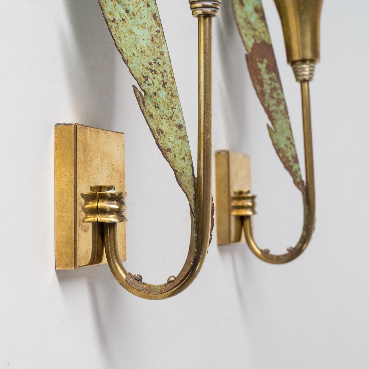 Brass Pair of Italian Leaf Sonces, 1940s