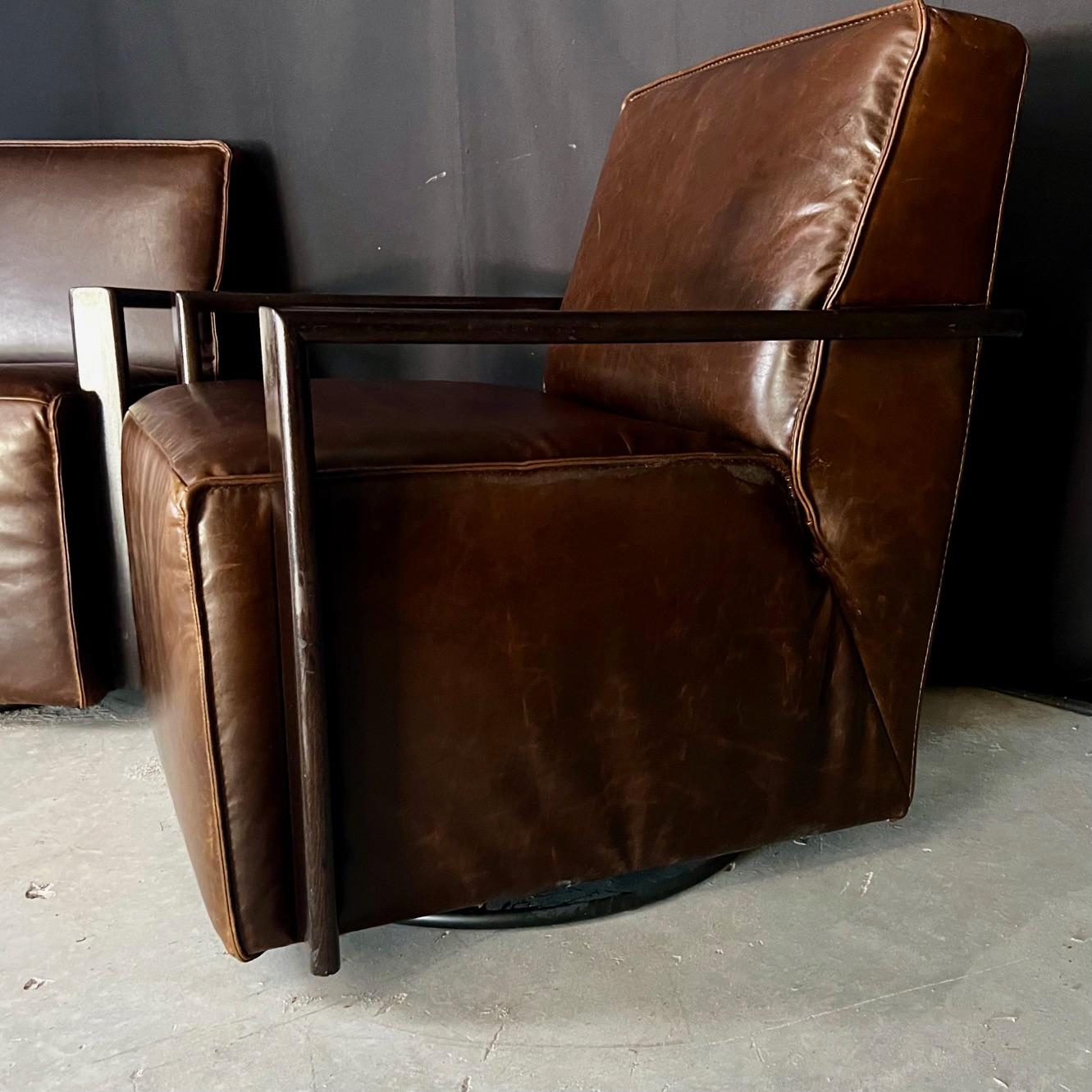 Pair of Italian Leather Midcentury Modern Style Swivel Club Armchairs For Sale 3