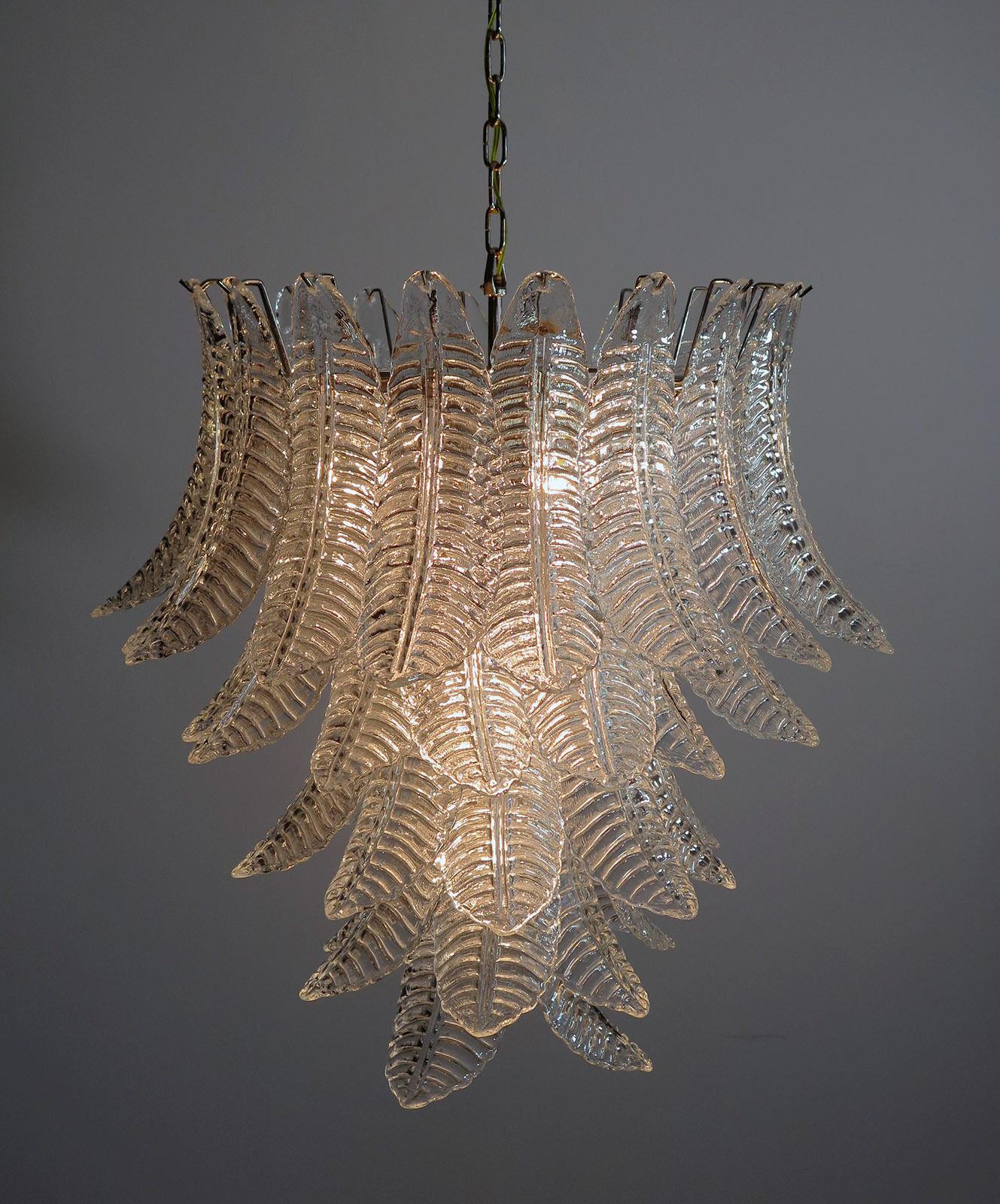 Late 20th Century Pair of Italian Leaves Chandeliers, Barovier and Toso Style, Murano For Sale