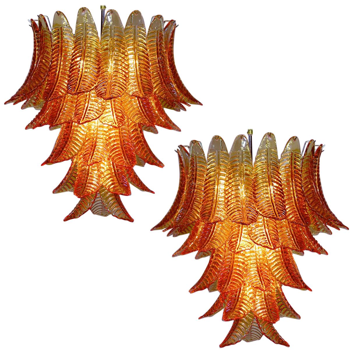 Coppia di lampadari a foglie italiani, stile Barovier & Toso, Murano