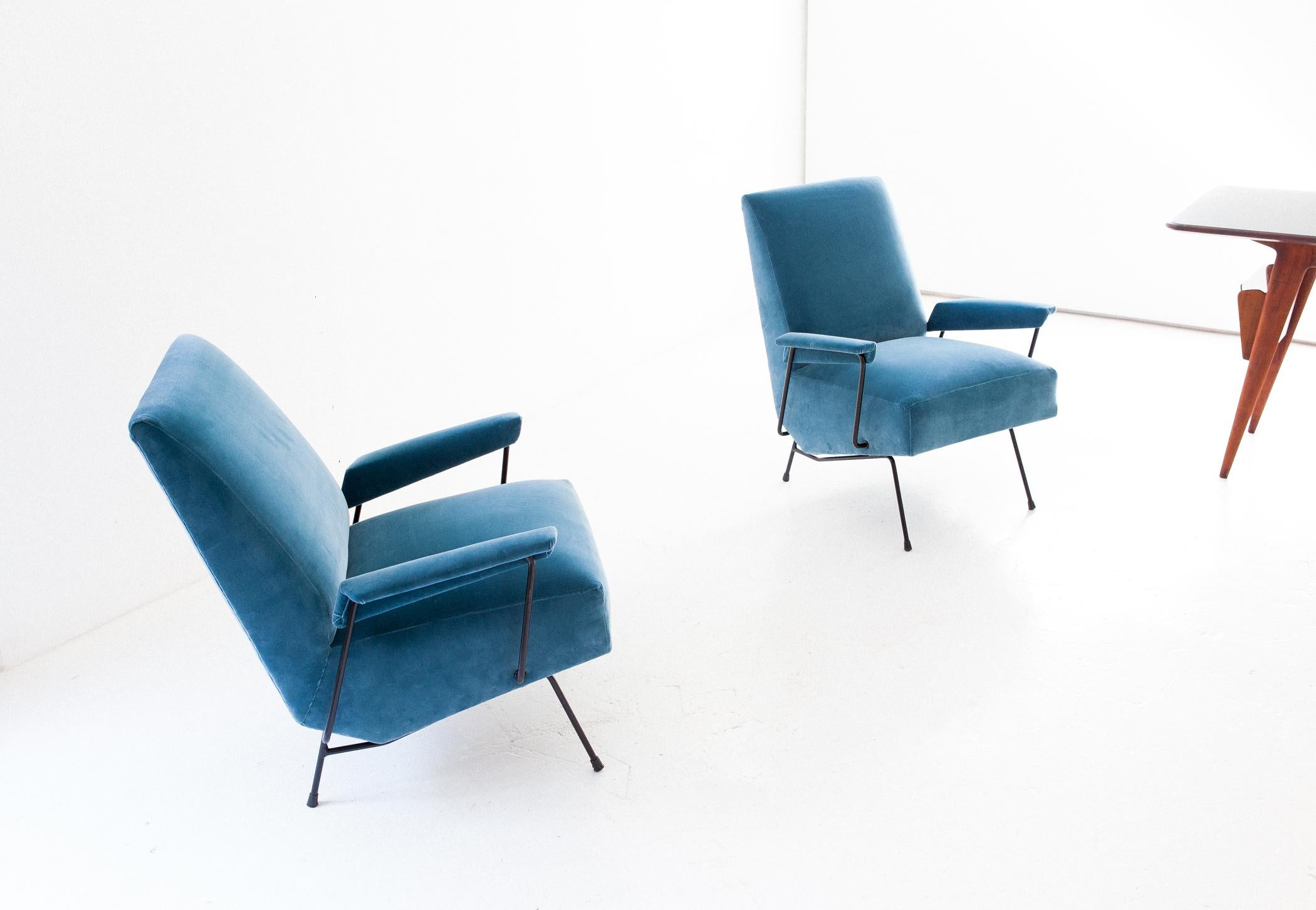 Mid-Century Modern Pair of Italian Light Blue Velvet and Black Enameled Iron Armchairs, 1950s