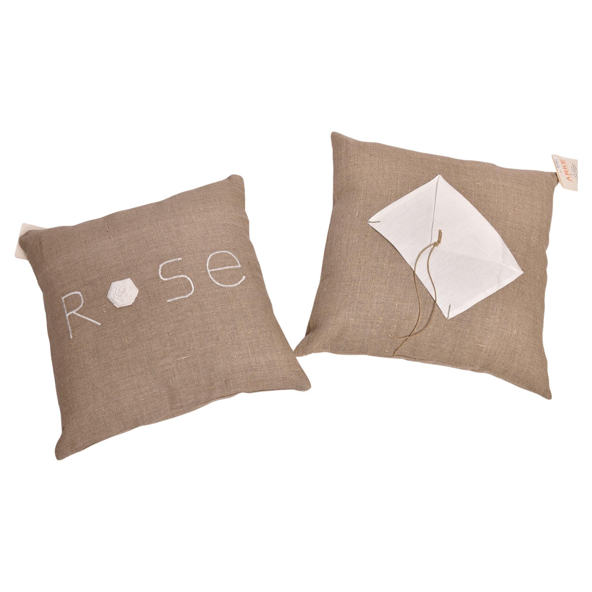 Pair of Italian Linen pillows For Sale